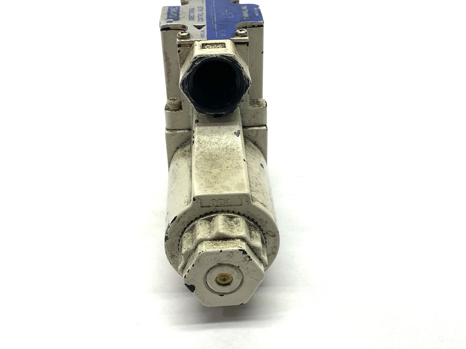 Tokimec DG4V-3-0B-M-P7-H-7-P12-52 Solenoid Directional Control Valve 1/2" Ports - Maverick Industrial Sales