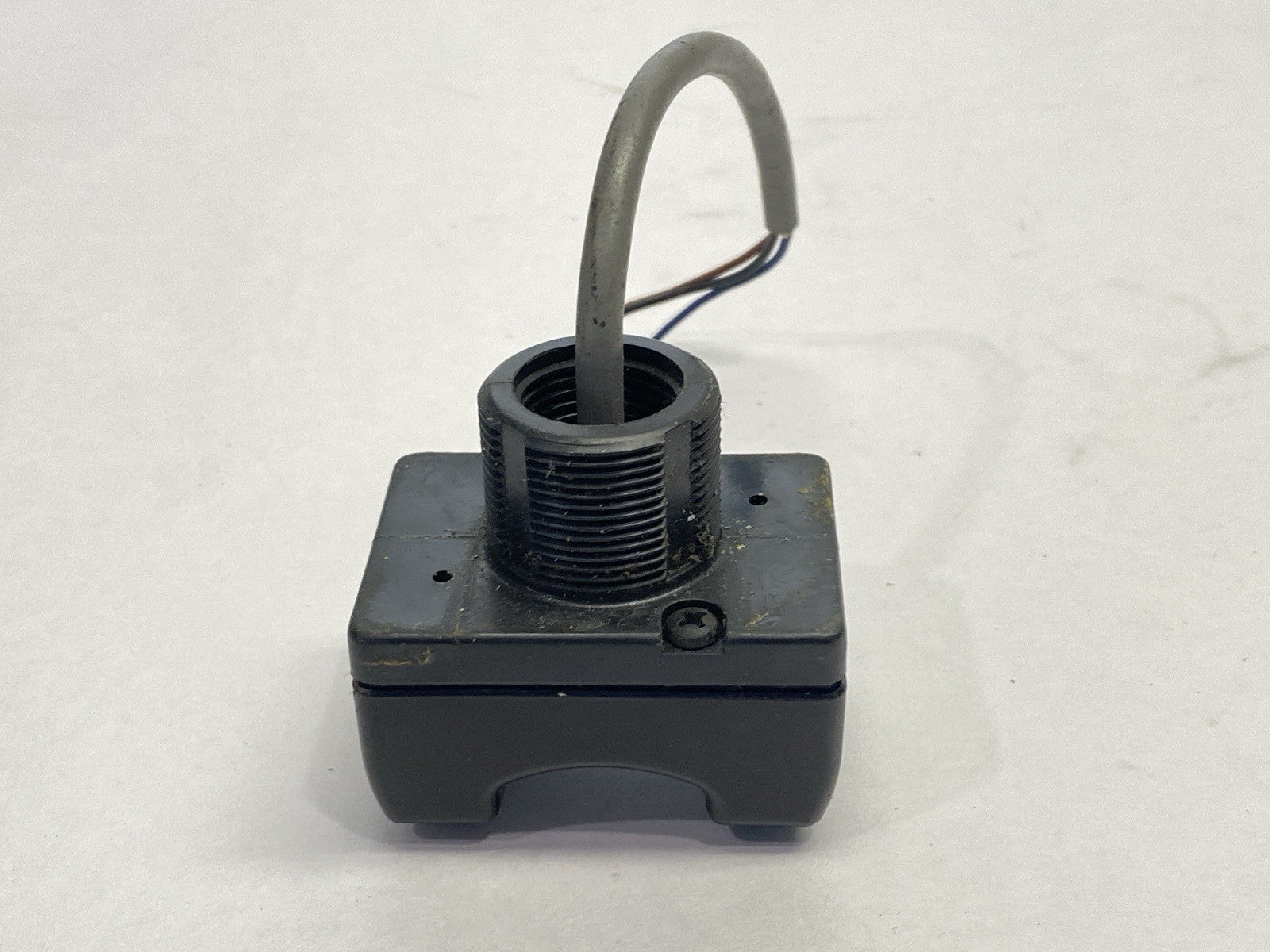Banner OTBVN6 Momentary Action Touch Button 28591 CUT CORD NO GUARD - Maverick Industrial Sales