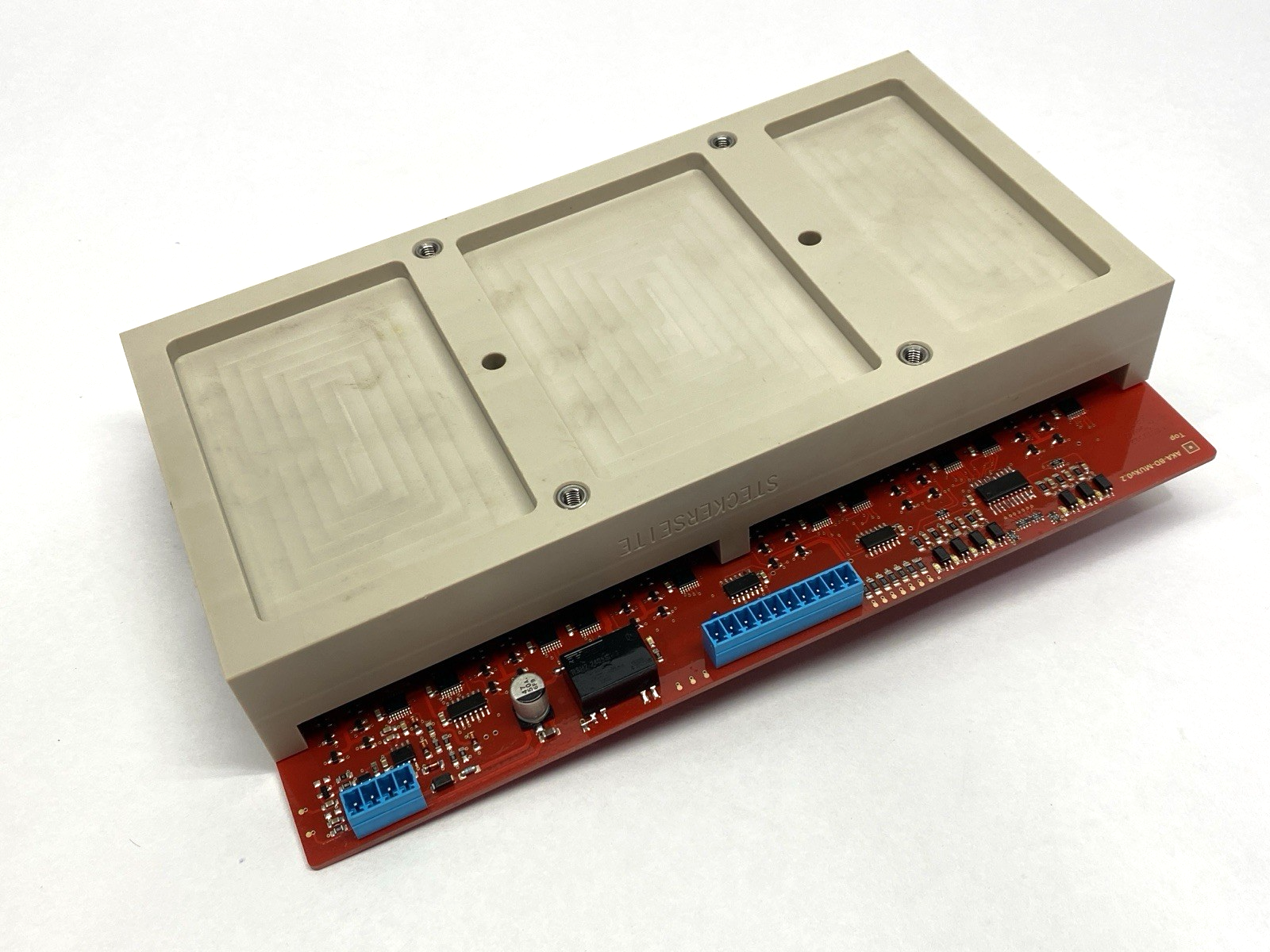 Steckerseite AKA-BD-MUX Probe Board - New – Open box - Maverick Industrial Sales