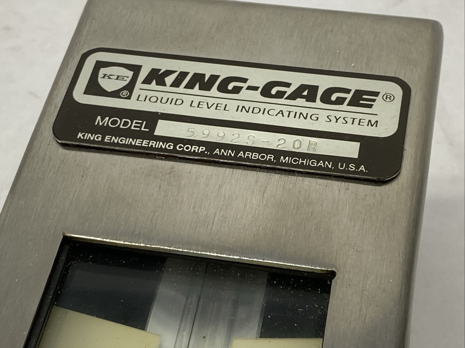 King-Gage 5992S-20R Model 5992S Hand Pump Bubbler Gauge SS 20" Scale Red Liquid - For parts or not working - Maverick Industrial Sales