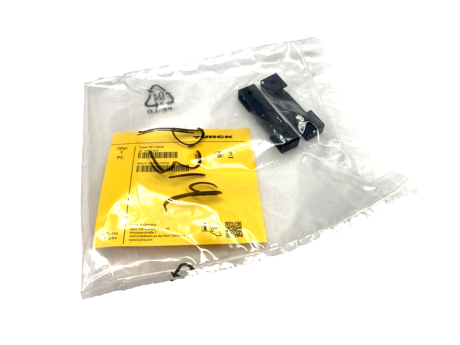 Turck M1-Q25L Linear Position Sensor Mounting Bracket SET OF 2 6901045 - Maverick Industrial Sales