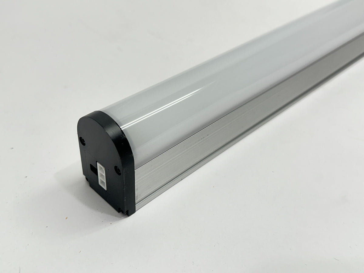 WLB32ZC850MQM | Banner WLB32 Motion Sense Work Light Bar DAMAGED SENSOR - For parts or not working - Maverick Industrial Sales
