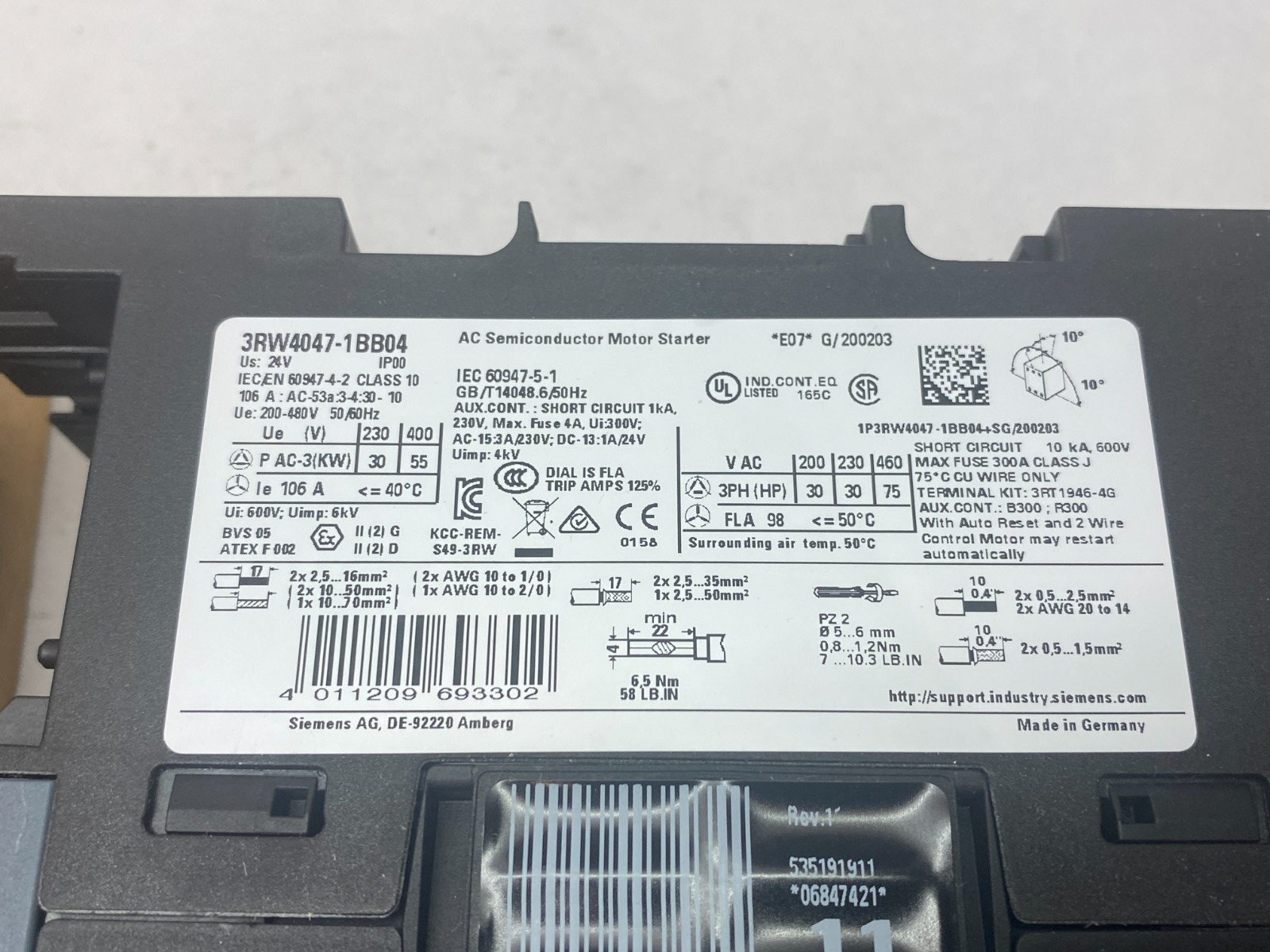 Siemens 3RW4047-1BB04 SIRIUS Soft Starter S3 106 A, 55 kW/400 V - Maverick Industrial Sales