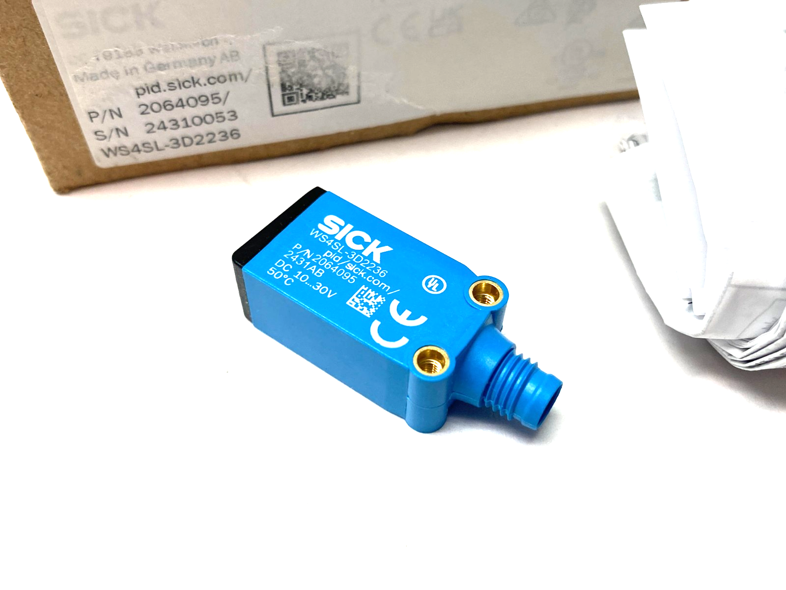 Sick WS4SL-3D2236 Miniature Through-Beam Photoelectric Sensor 2064095 - Maverick Industrial Sales