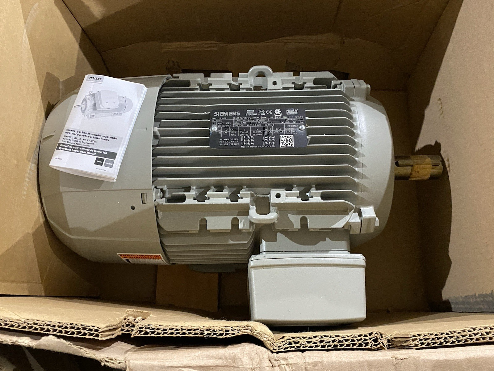 1LE21212AB214AA3 | Siemens 1LE2121-2AB21-4AA3 NEMA Premium® AC Motor 10HP 3-Phase Type GP100A - New – Open box - Maverick Industrial Sales