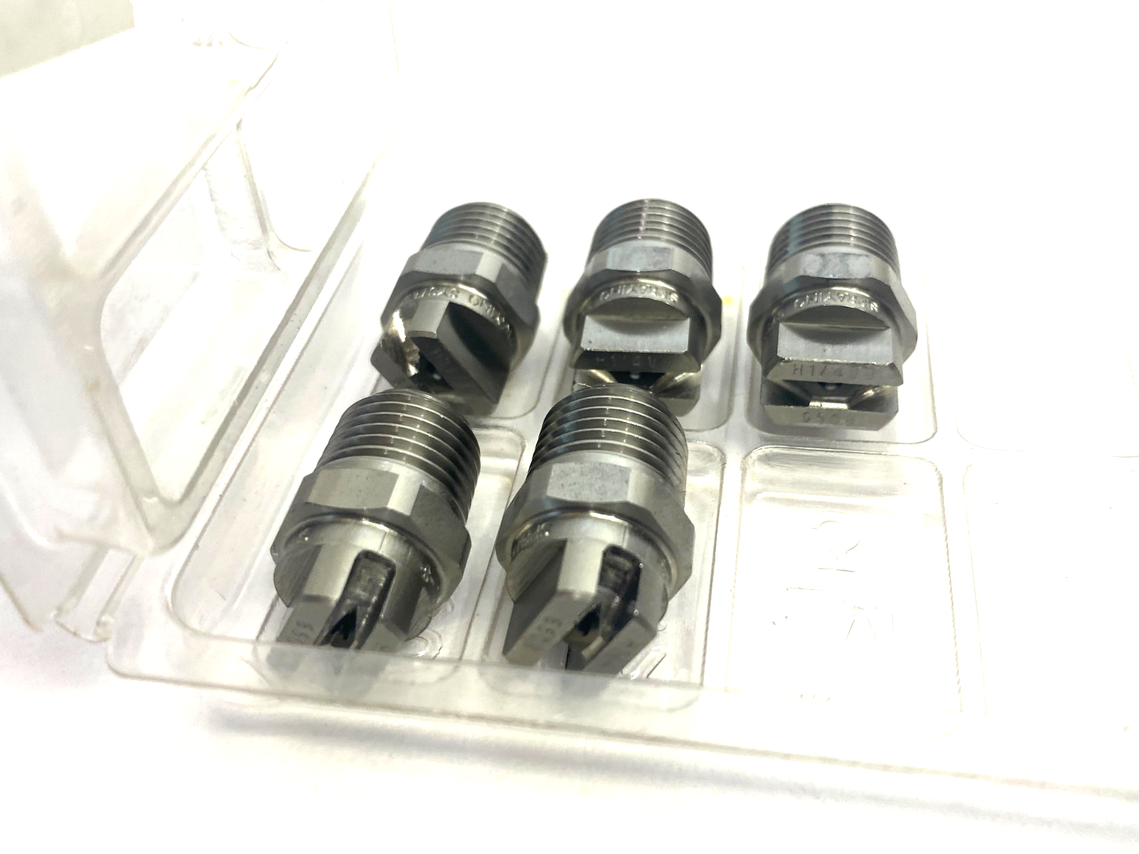 Spraying Systems H1/4VV-SS6508 VeeJet Stainless Steel Jet Nozzle Tip PKG OF 5 - Maverick Industrial Sales
