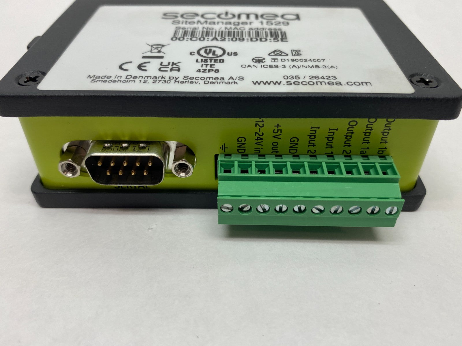 SiteManager 1529 | Secomea Plug-and-Play IoT Hardware Gateway, LAN Uplink Conn. - New – Open box - Maverick Industrial Sales