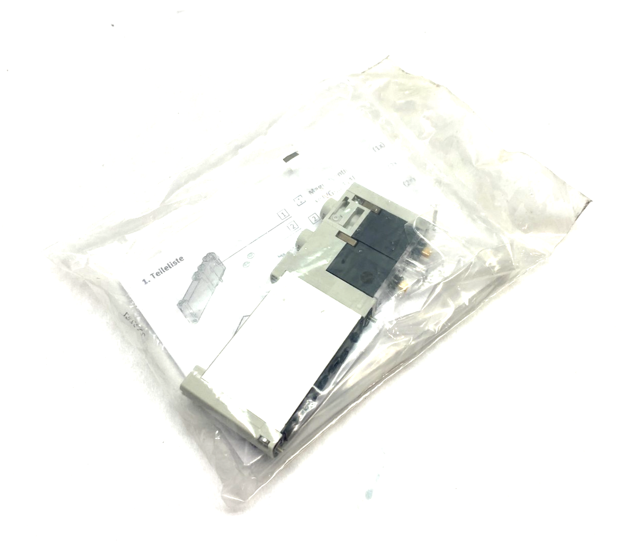 VUVG-B10-B52-ZT-F-1T1L | Festo Solenoid Valve 5/2 Bistable 573418 - New - Maverick Industrial Sales