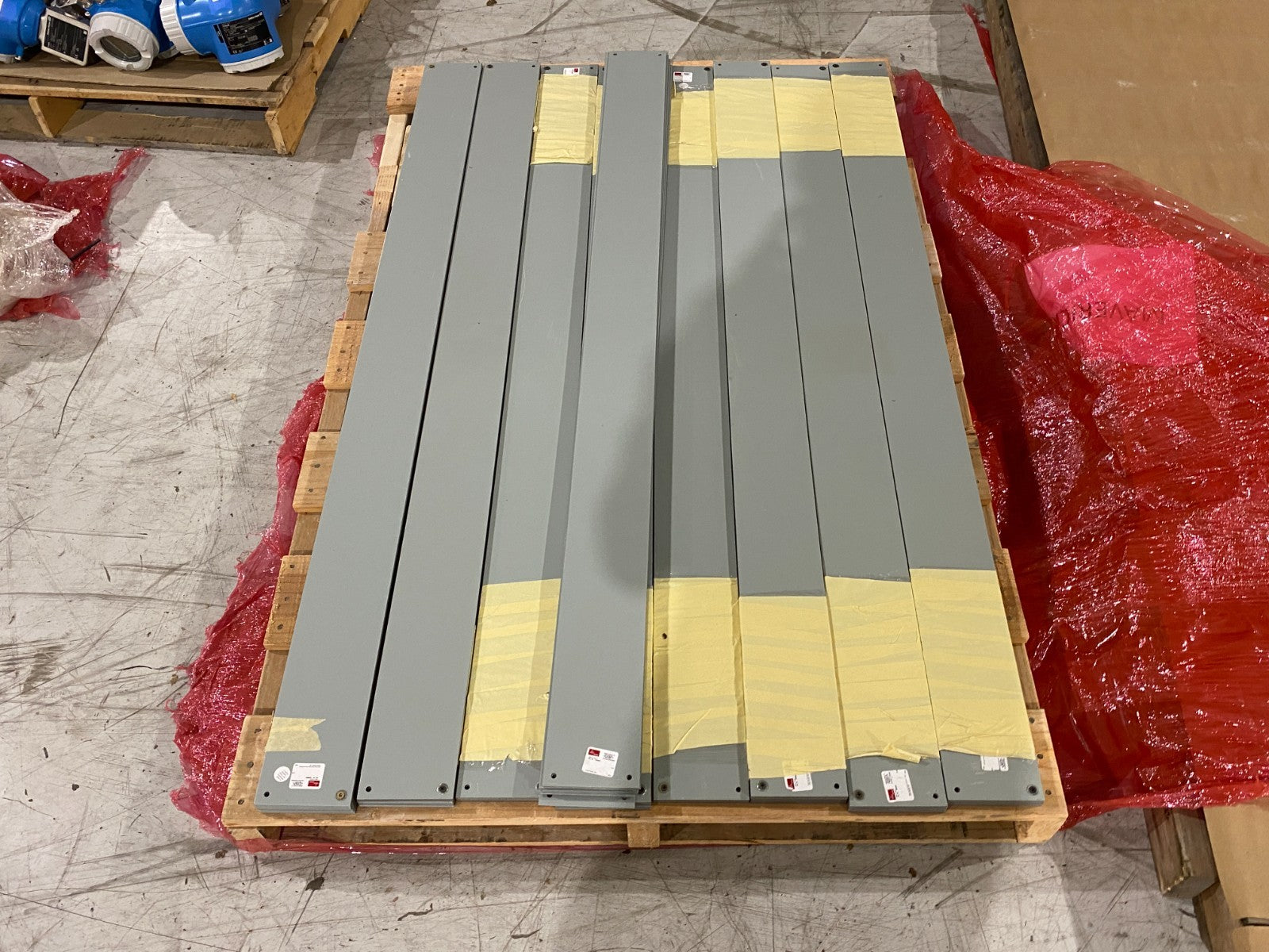 Hoffman F66B560 Bracket Mount Barrier, 2 or 3 Compartment Gray Steel LOT OF 80 - Maverick Industrial Sales