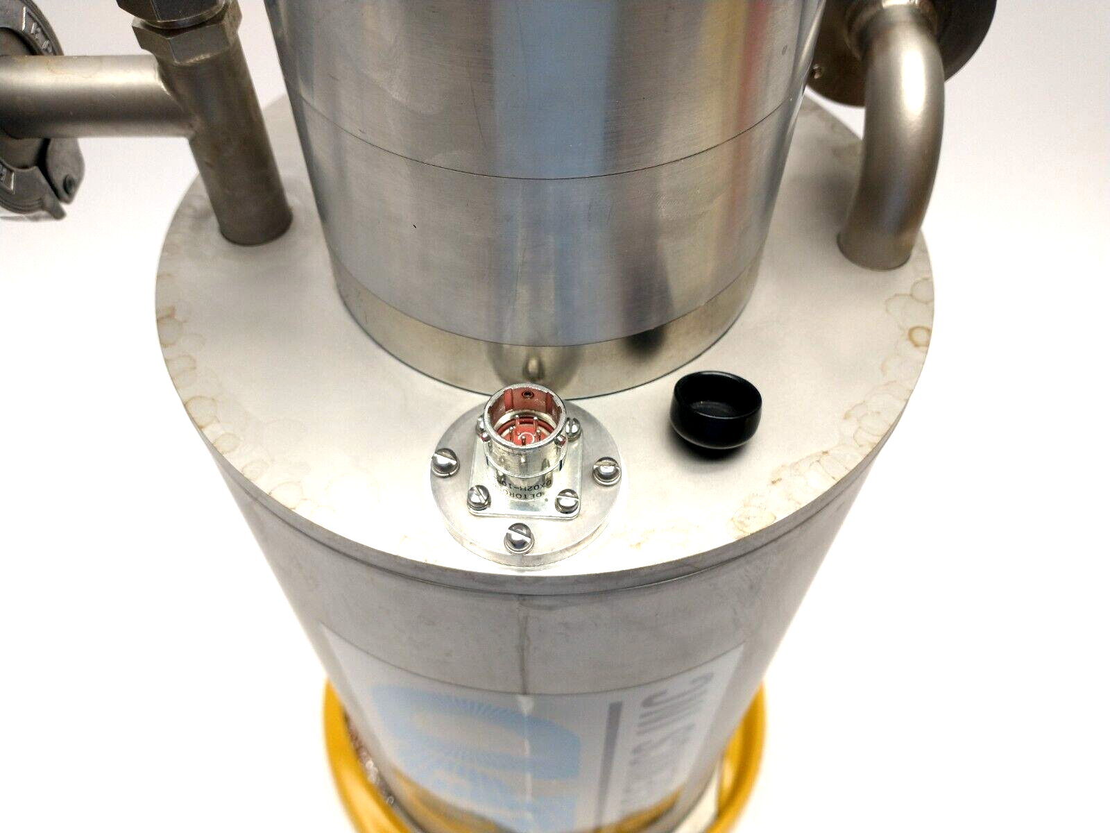 APD Cryogenics 259018E3 Cryopump APD-8SC - Maverick Industrial Sales