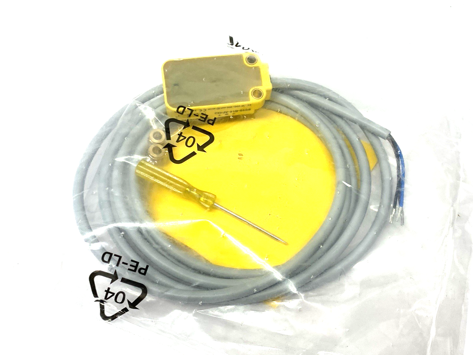 BC10-Q14-AP4X2 | Turck Rectangular Capacitive Sensor NO contact PNP output 2530001 - New - Maverick Industrial Sales