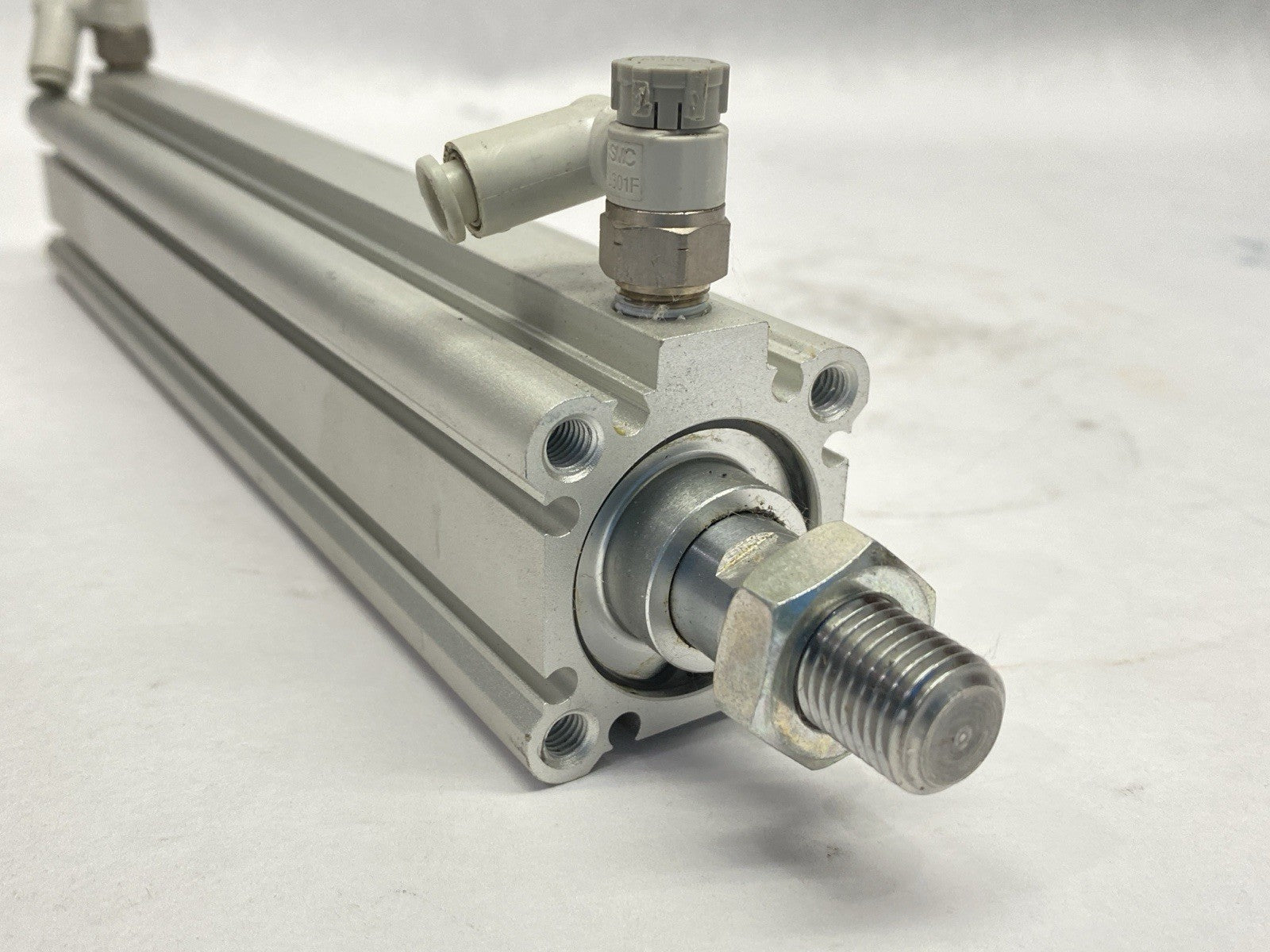 CDQ2G32TN-200DCMZ | SMC Pneumatic Cylinder 32mm Bore 200mm Stroke - Used - Maverick Industrial Sales