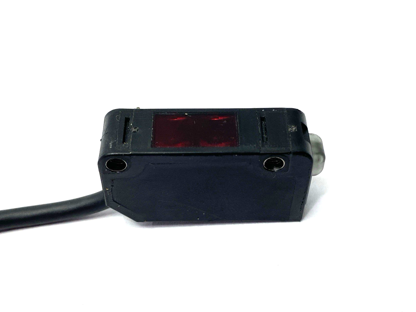 Keyence PZ-M62P Built-In Amplifier Photoelectric Sensor Square Retro-Reflective - Maverick Industrial Sales