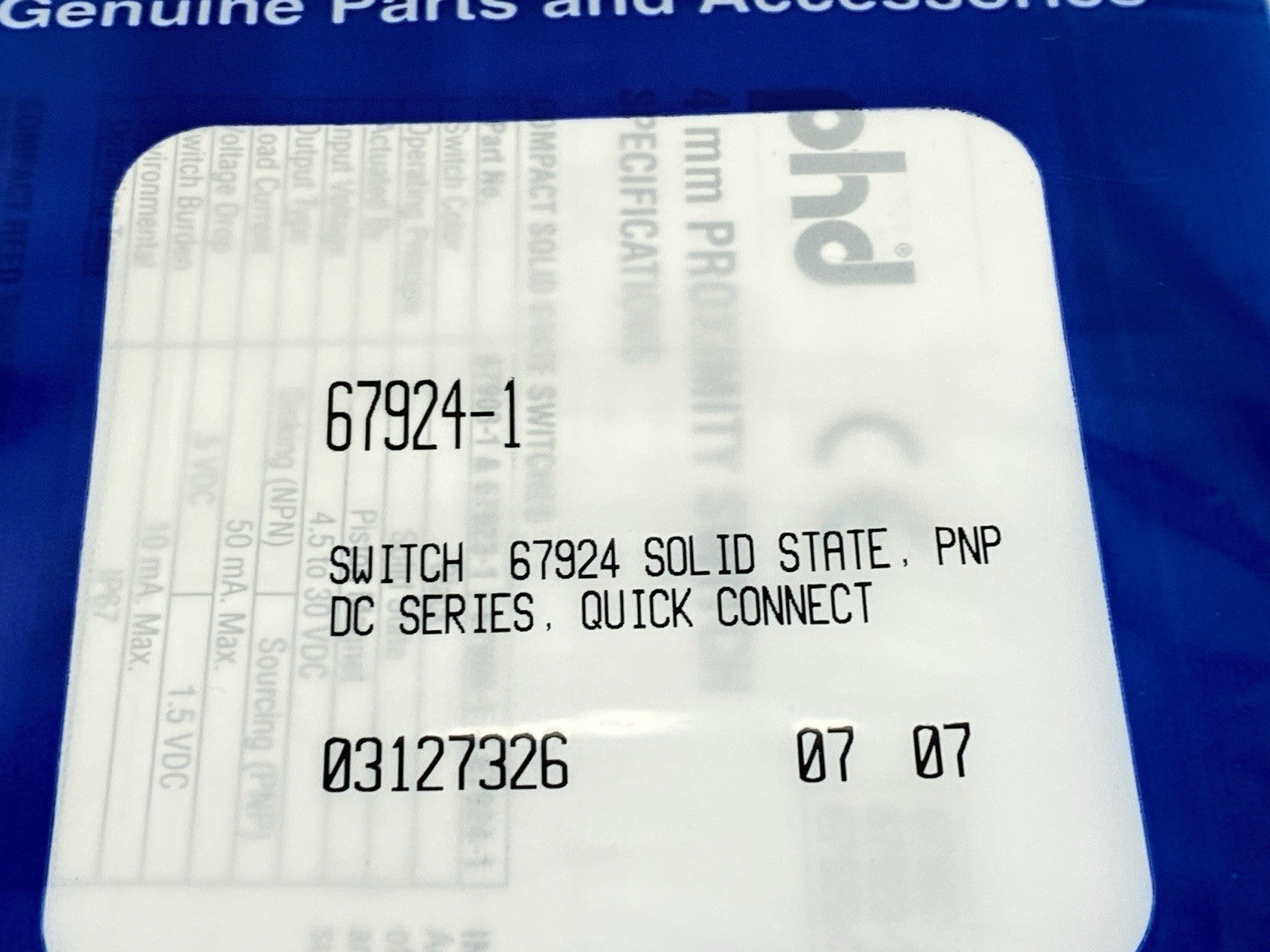 67924-1 | Phd Solid-State Switch DC Series Quick Connect PNP - New - Maverick Industrial Sales