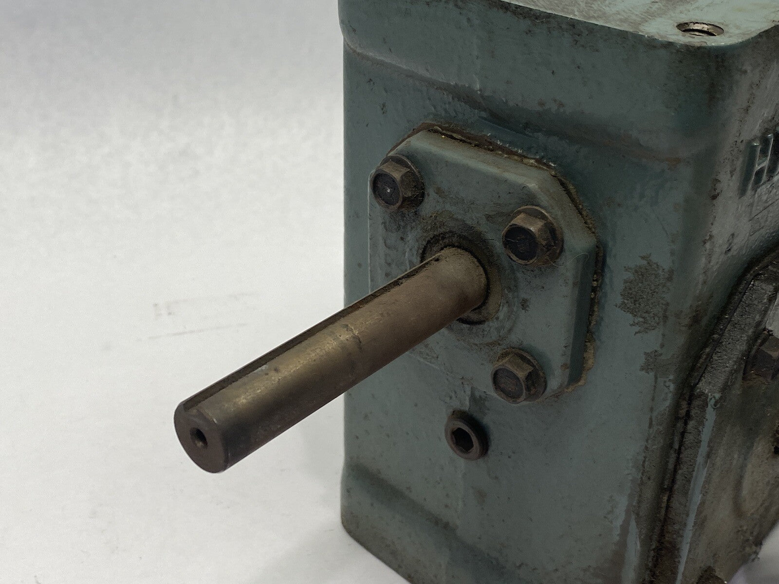 Hytrol R-00152-83L 4A Left Hand Gear Box Speed Reducer 83:1 - Maverick Industrial Sales