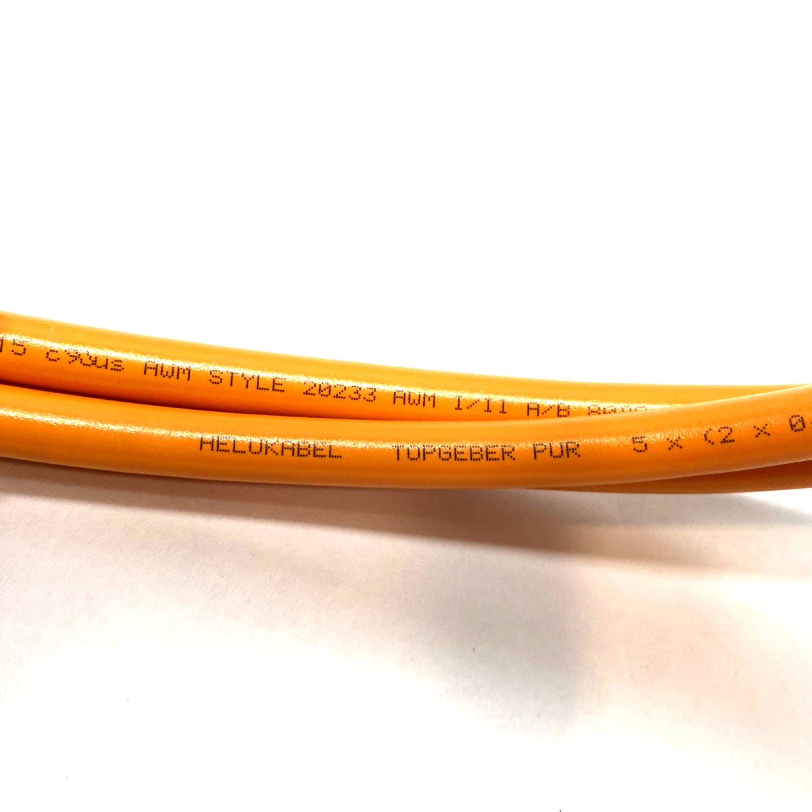 RKG0057/003 | Helukabel Topgerber Servo Encoder Cable 81498111 - New – Open box - Maverick Industrial Sales