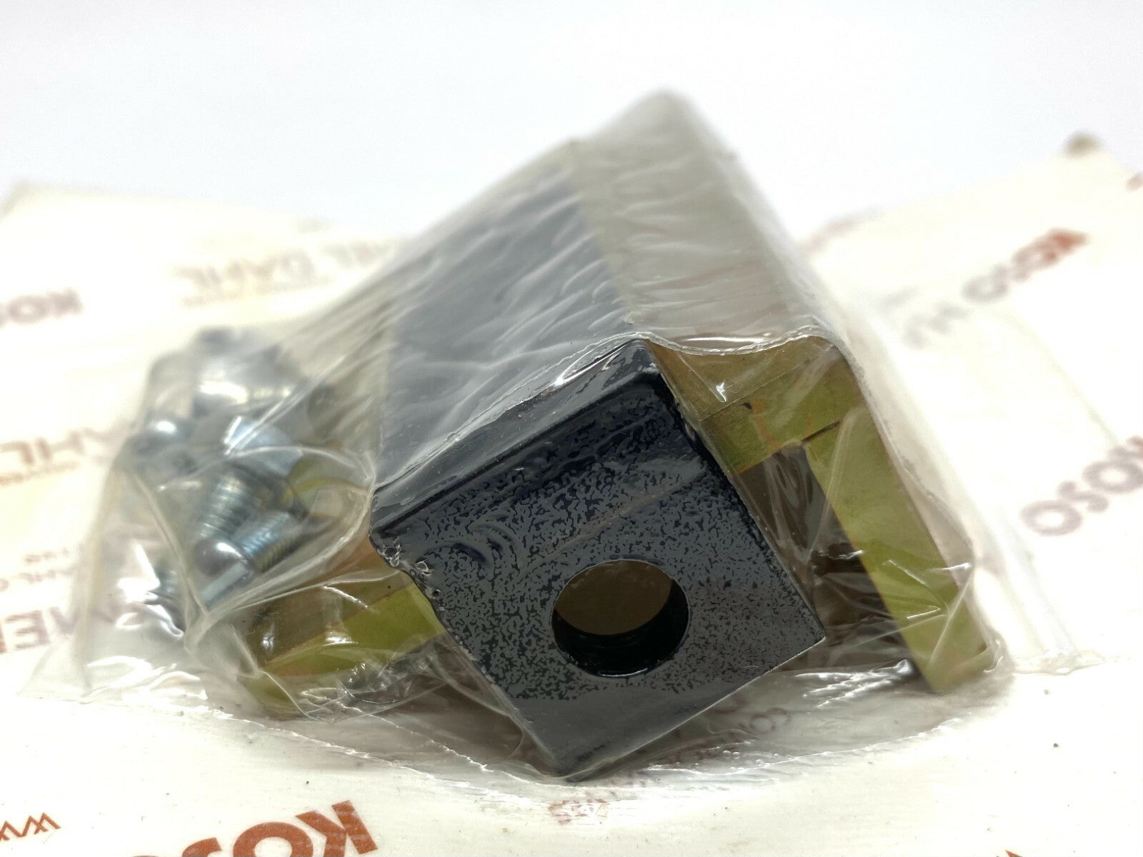 HC1500632 | Koso Hammel Dahl Bracket P-1760 - New - Maverick Industrial Sales