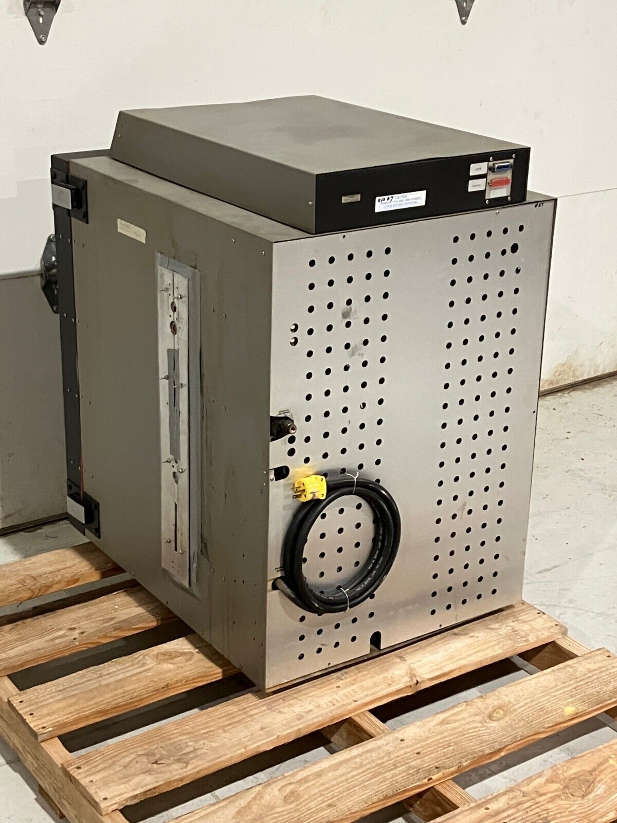 Saunders & Associates 4366 Temperature Test Chamber 2255 Controller - Maverick Industrial Sales