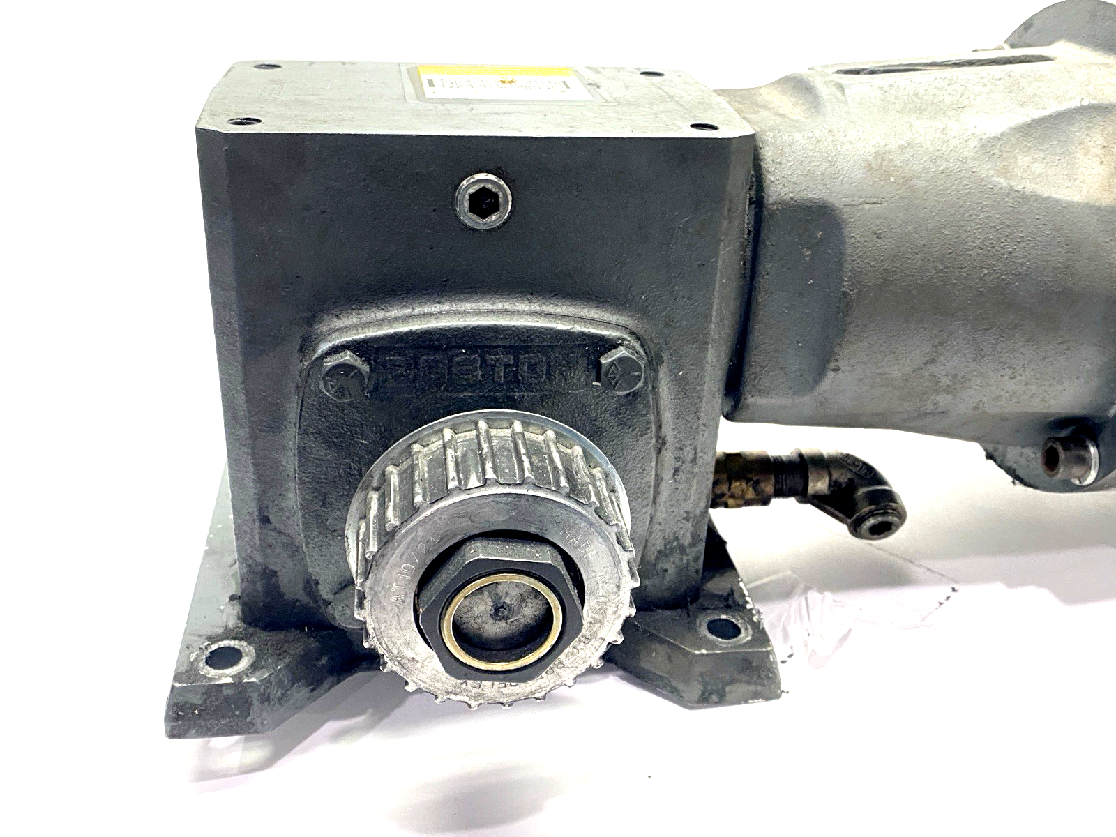 A06B-0127-B575 | GE Fanuc AC Servo Motor 140V 1kW 4.6A, 721-10-G Gear Reducer 10:1 - Used - Maverick Industrial Sales