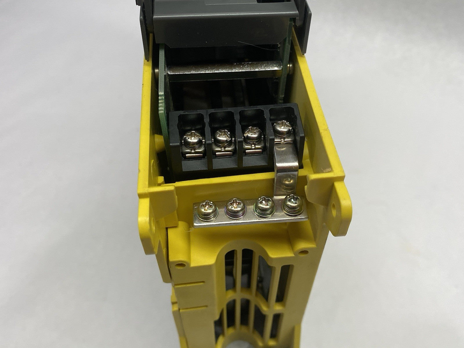 A06B-6096-H105 | Fanuc Servo Amplifier Module - Used - Maverick Industrial Sales