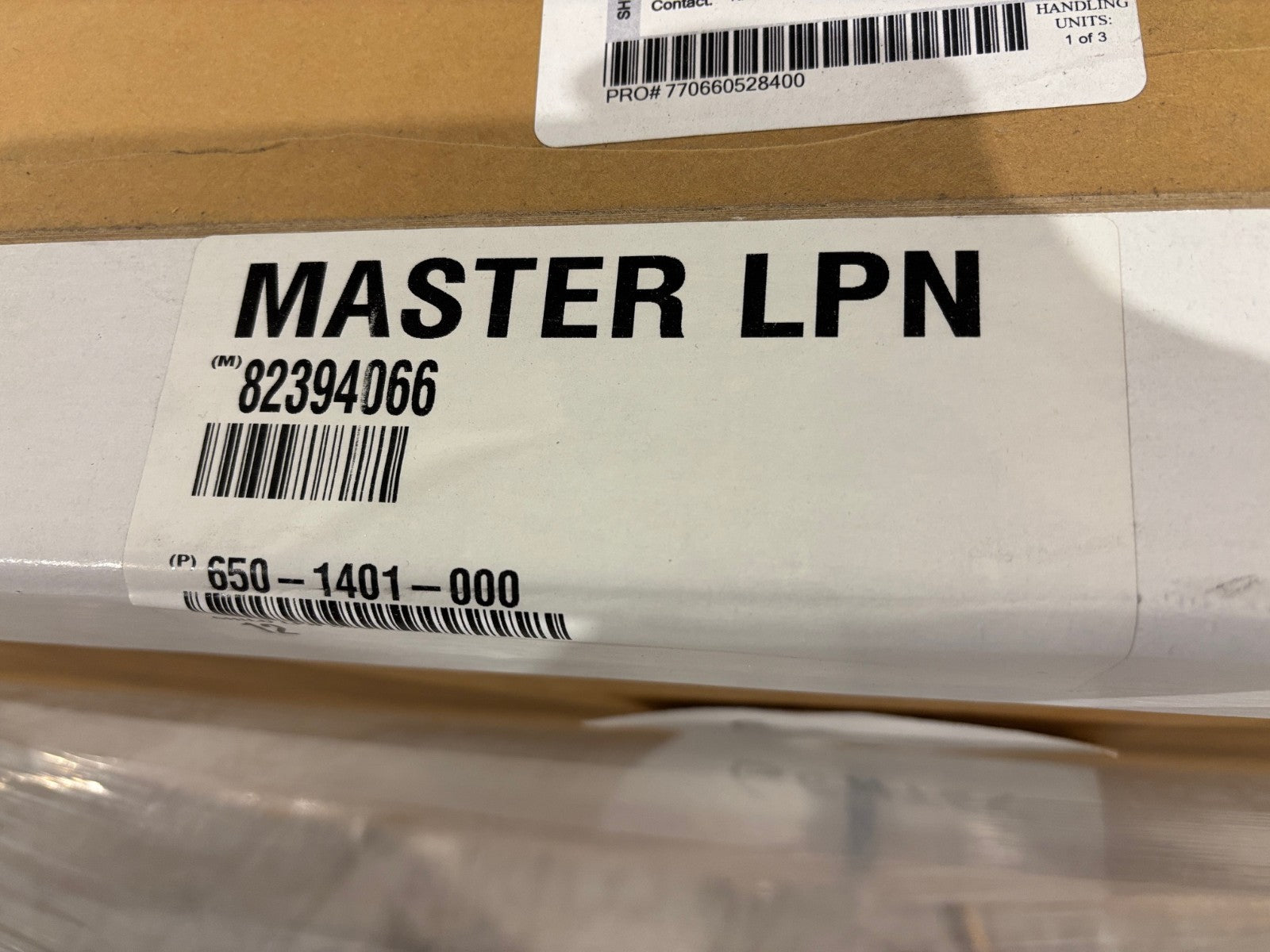 650-1401-000 | Auburn Manufacturing GLV5200-36-9383-25 Vextra Cloth, Fiberglass Cloth, Pallet - New Other - Maverick Industrial Sales
