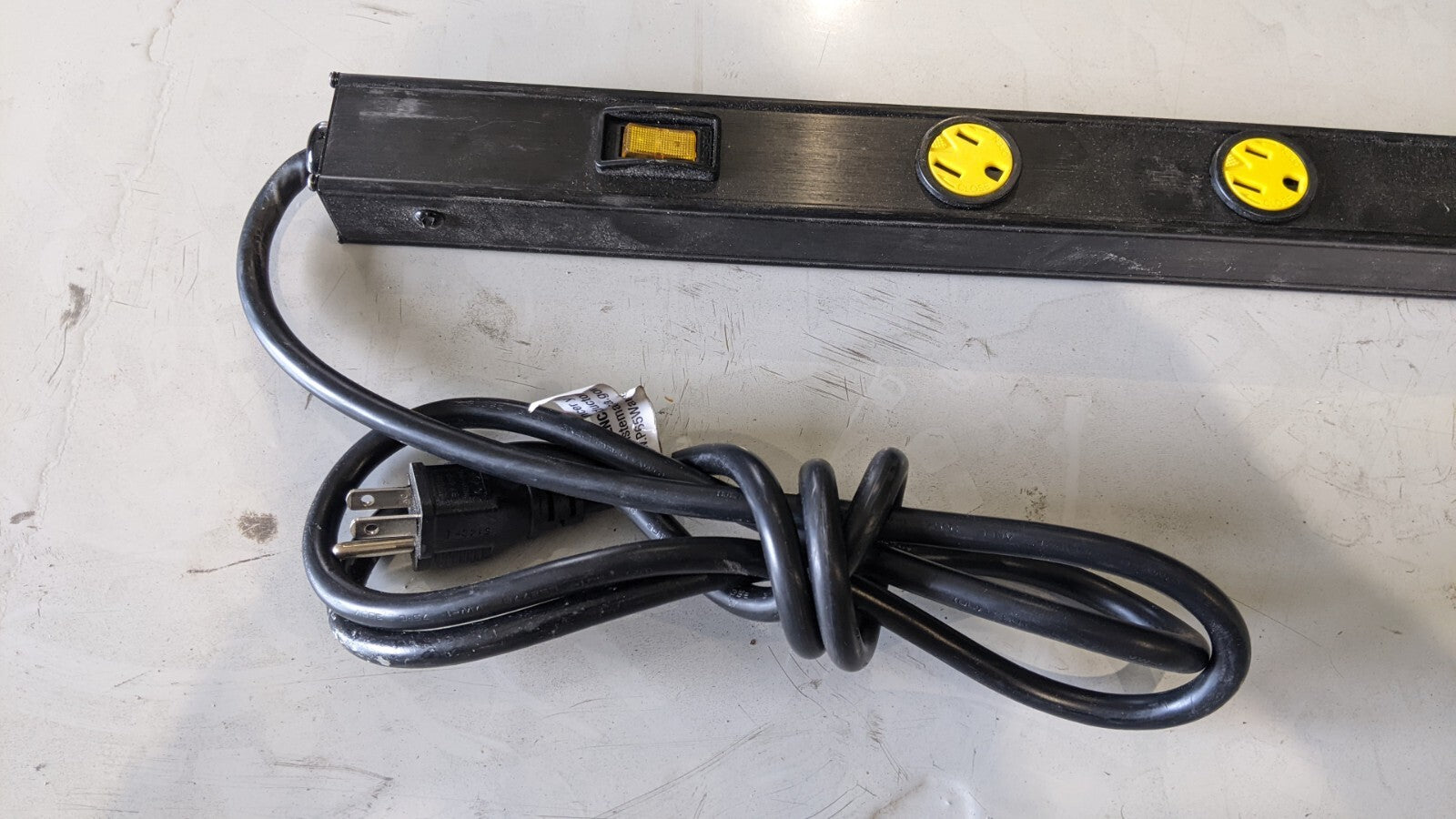 ULINE H-4128 Wall or Table Mount Power Strip 48" Inch 12 Outlets 6'ft Cord - Maverick Industrial Sales