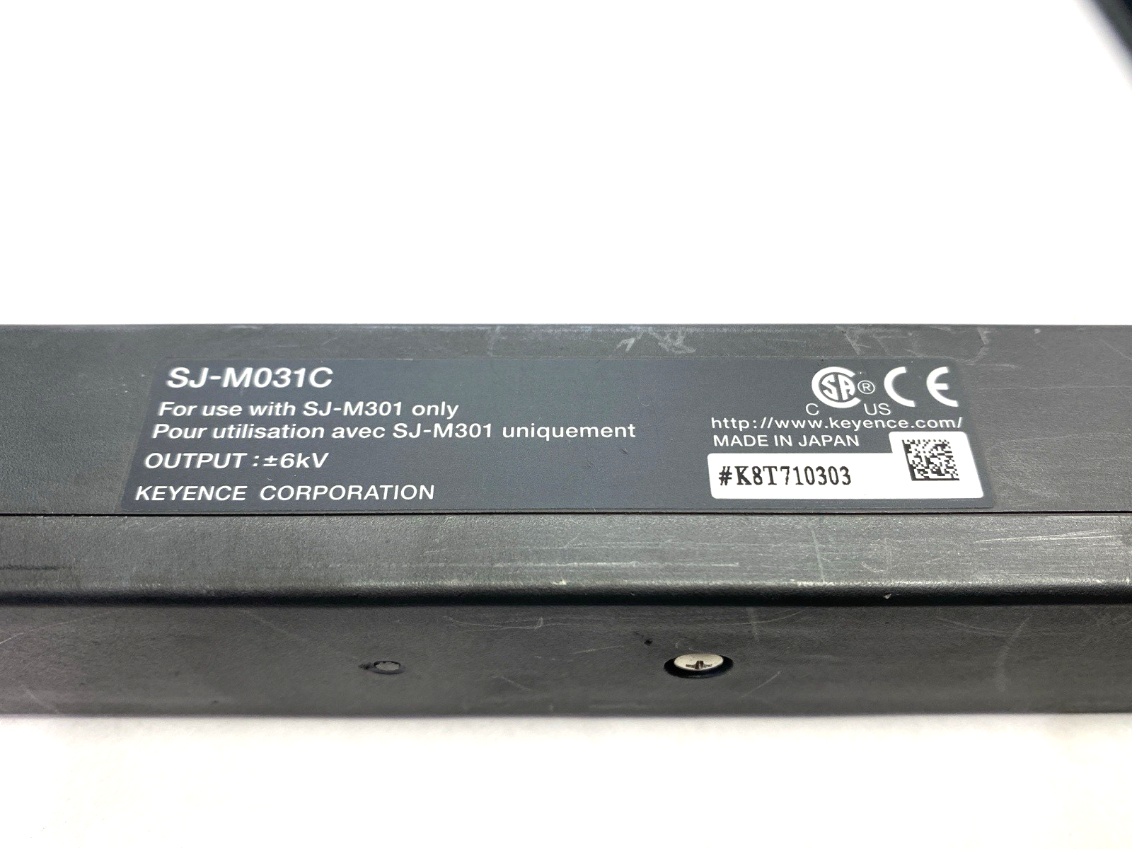 Keyence SJ-M031C High Performance Micro Static Eliminator 24VDC 450mA - Maverick Industrial Sales