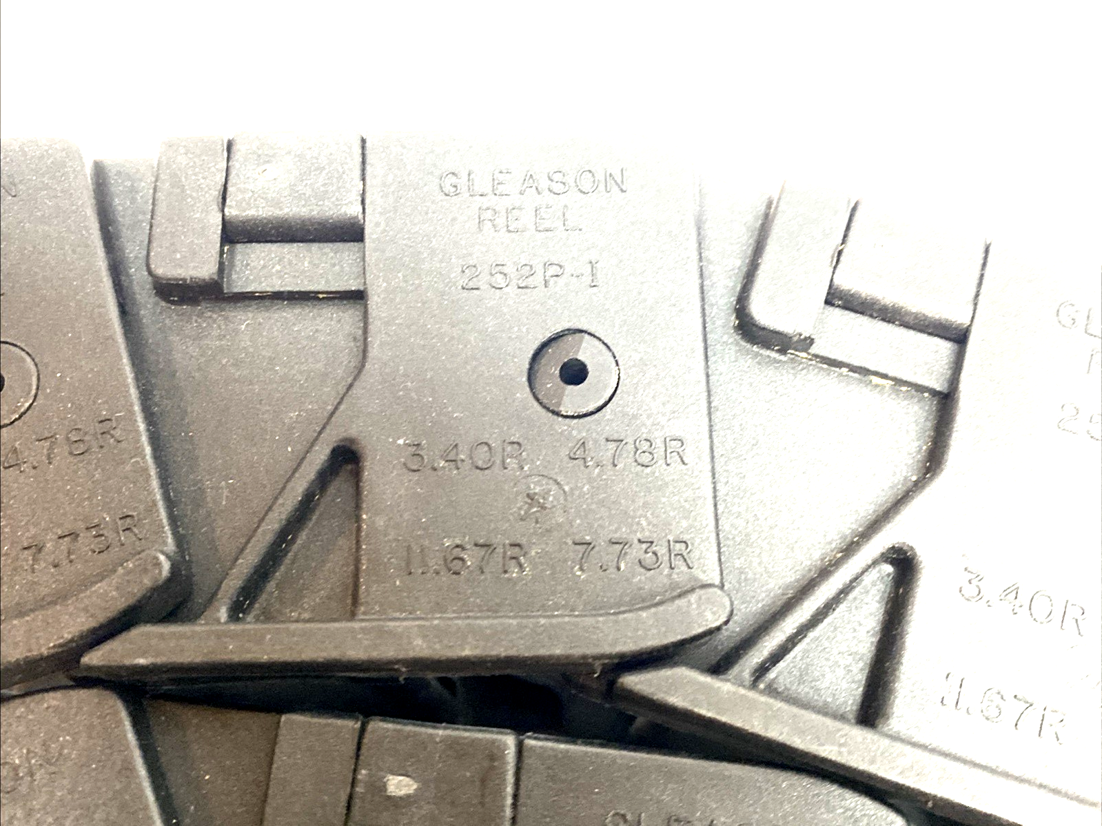 Gleason Reel 252P-I E-Chain Cable Carrier 7ft 33 Links - Maverick Industrial Sales