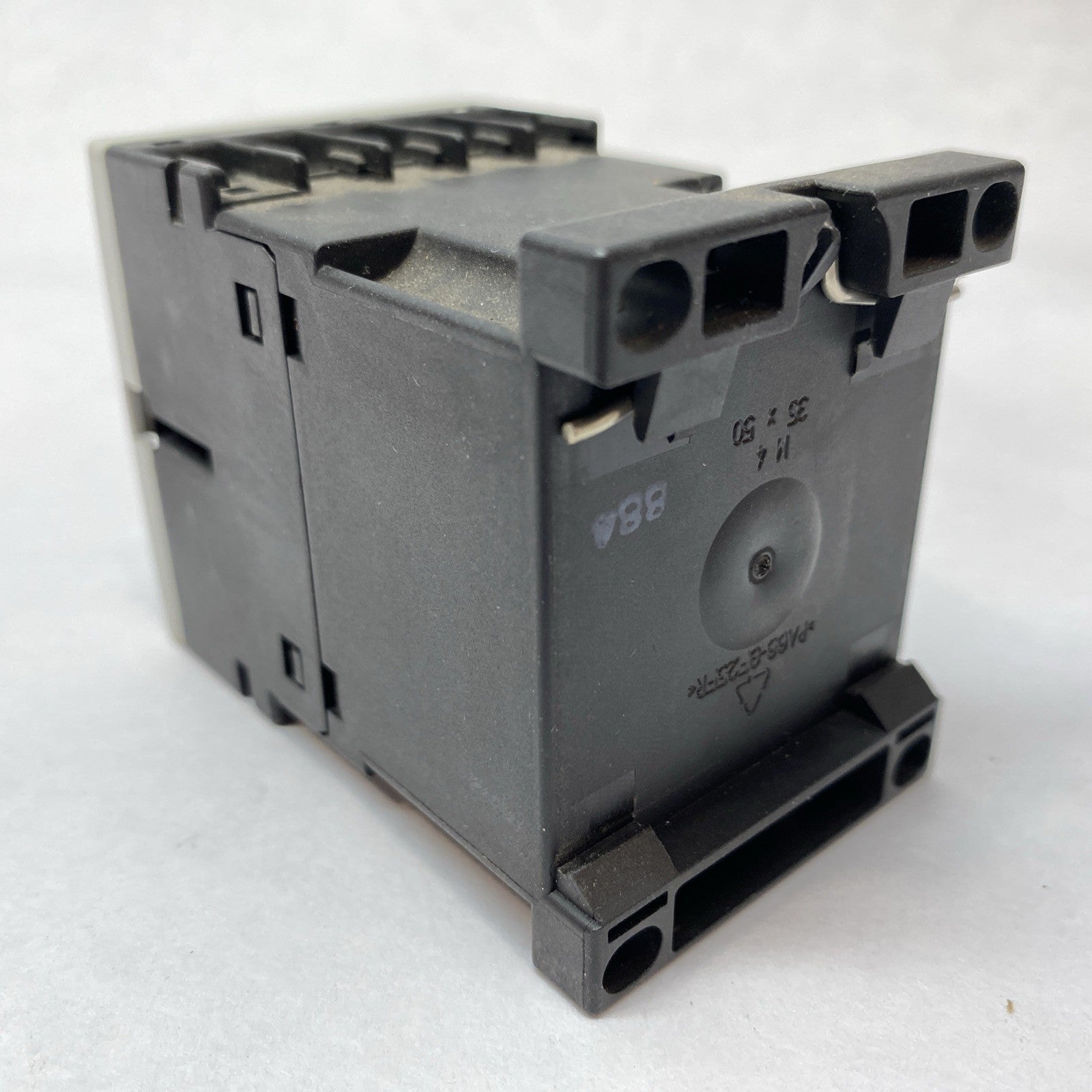 Siemens 3RT1015-1BB42 Power Conctactor AC-3 7 A, 3 kW / 400 V 1 NC, 24 V DC - Maverick Industrial Sales
