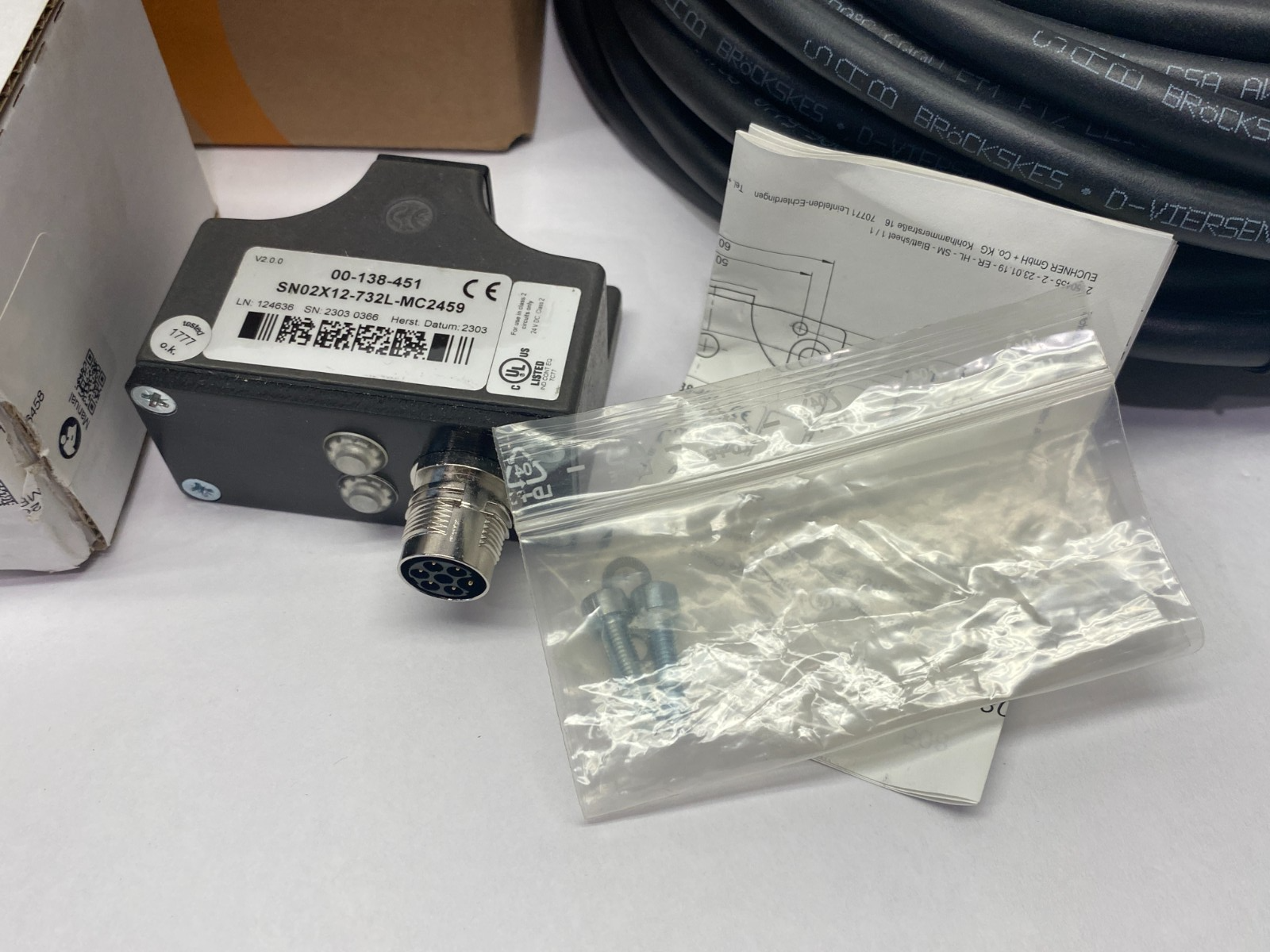 Kuka 00-138-452 Reference Switch Module, 15m Straight KRC4 Cable MISSING BRACKET - Maverick Industrial Sales