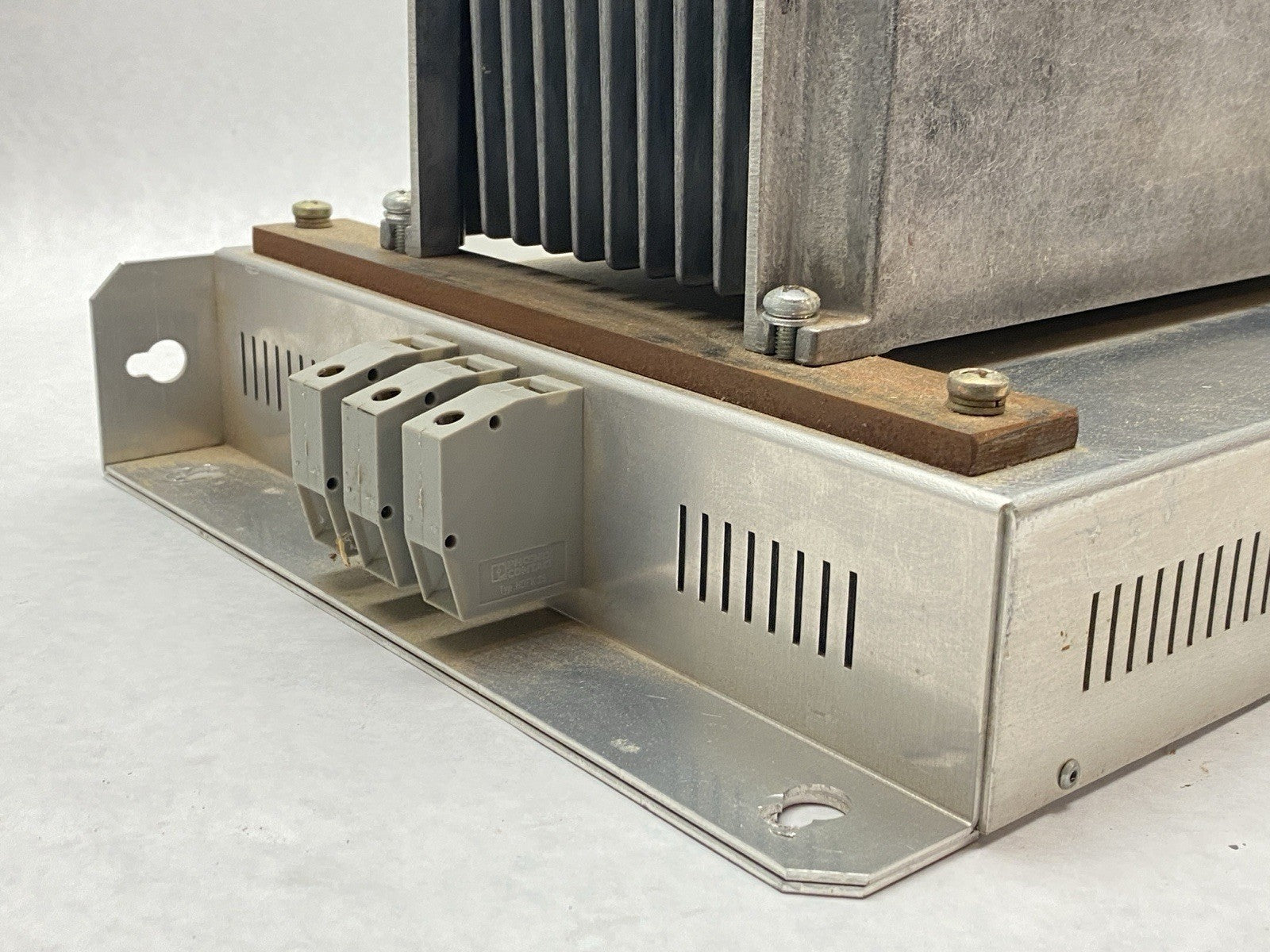 KEB Homag 17F5ABG-YA0M F5 AC Motor Drive 18.5kW 4.008.39.1346 - Maverick Industrial Sales