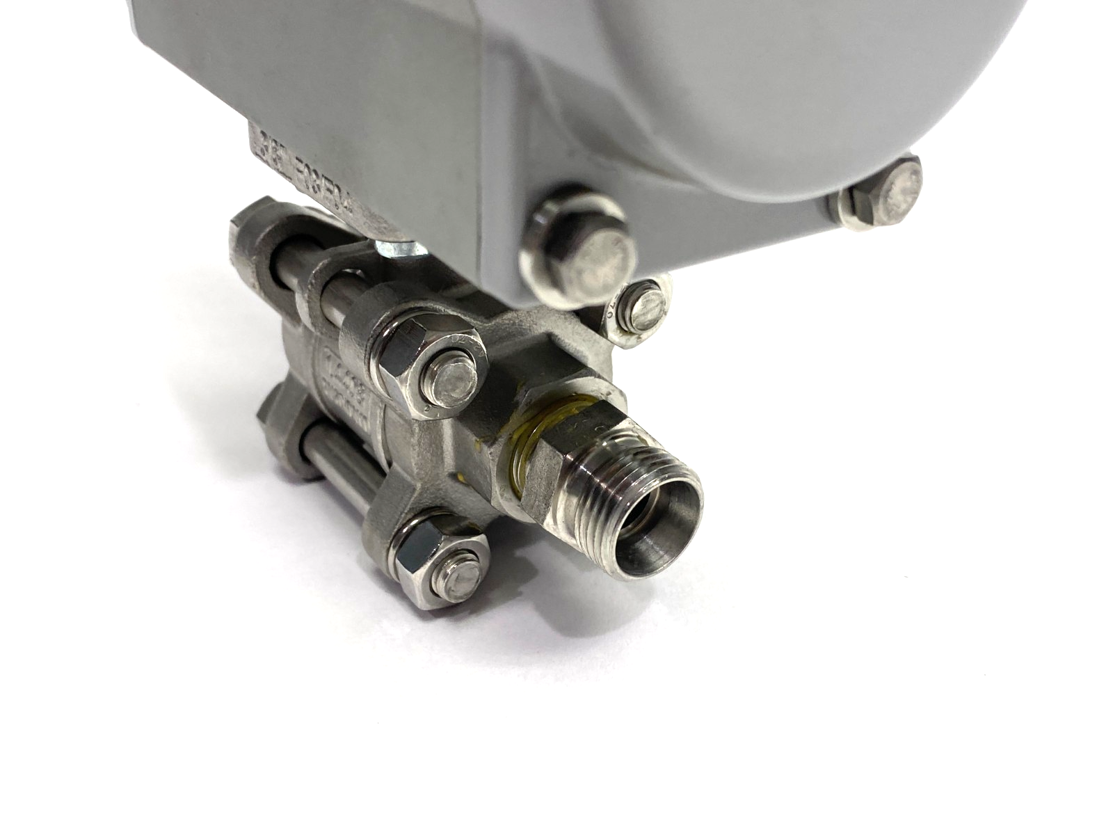 Festo DFPD-20-RP-90-RS60-F03 Quarter Turn Actuator 8047645 w/ 1686632 Ball Valve - Maverick Industrial Sales