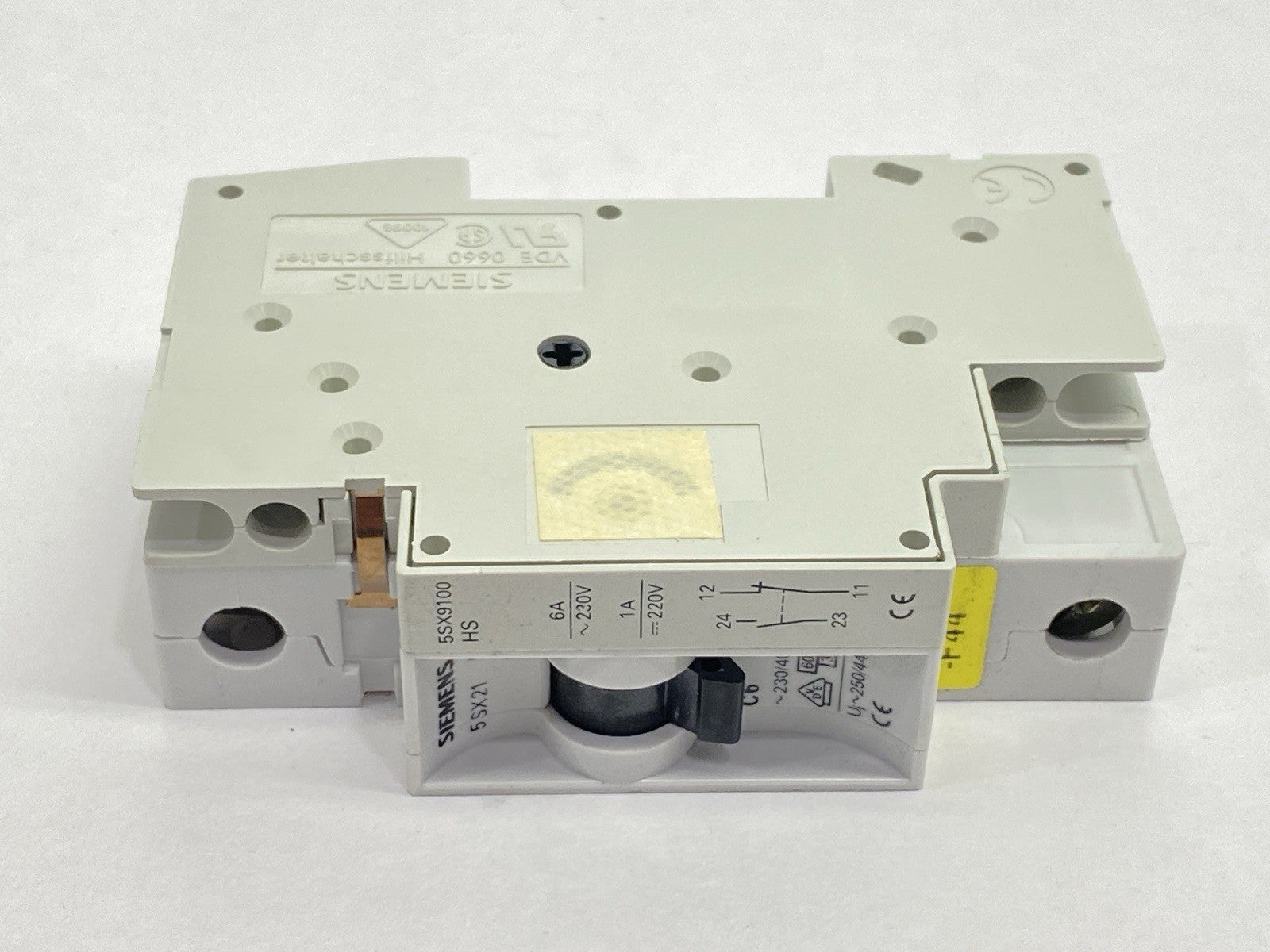 Siemens 5SX21C6 Miniature Circuit Breaker 1P 6A 277VAC w/5SX9100HS Aux Contact - Maverick Industrial Sales