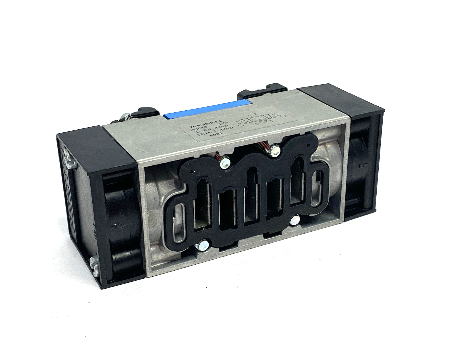 Festo VL-5-3G-D-1-C Pneumatic Valve 151010 CRACKED BODY - Maverick Industrial Sales