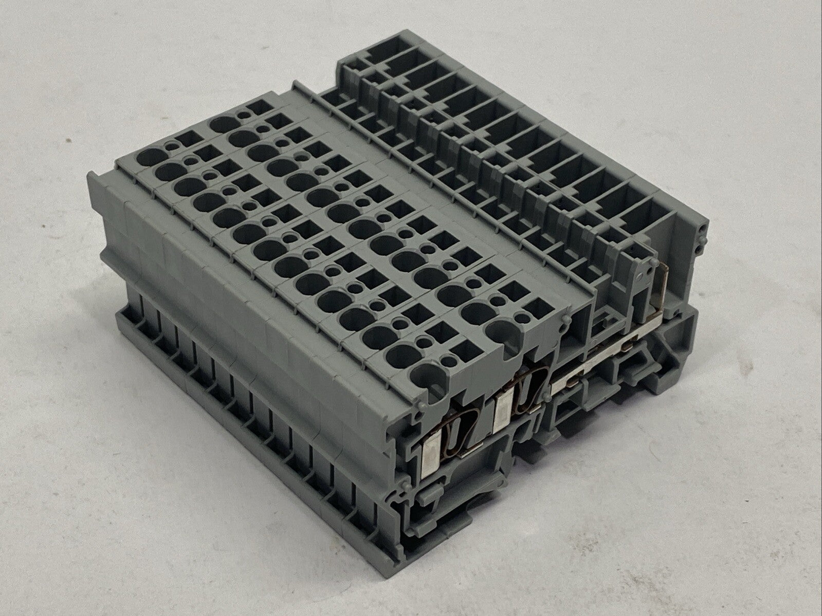 Wago 769-251 Terminal Block 2 Conductor Gray 250V LOT OF 14 - Maverick Industrial Sales