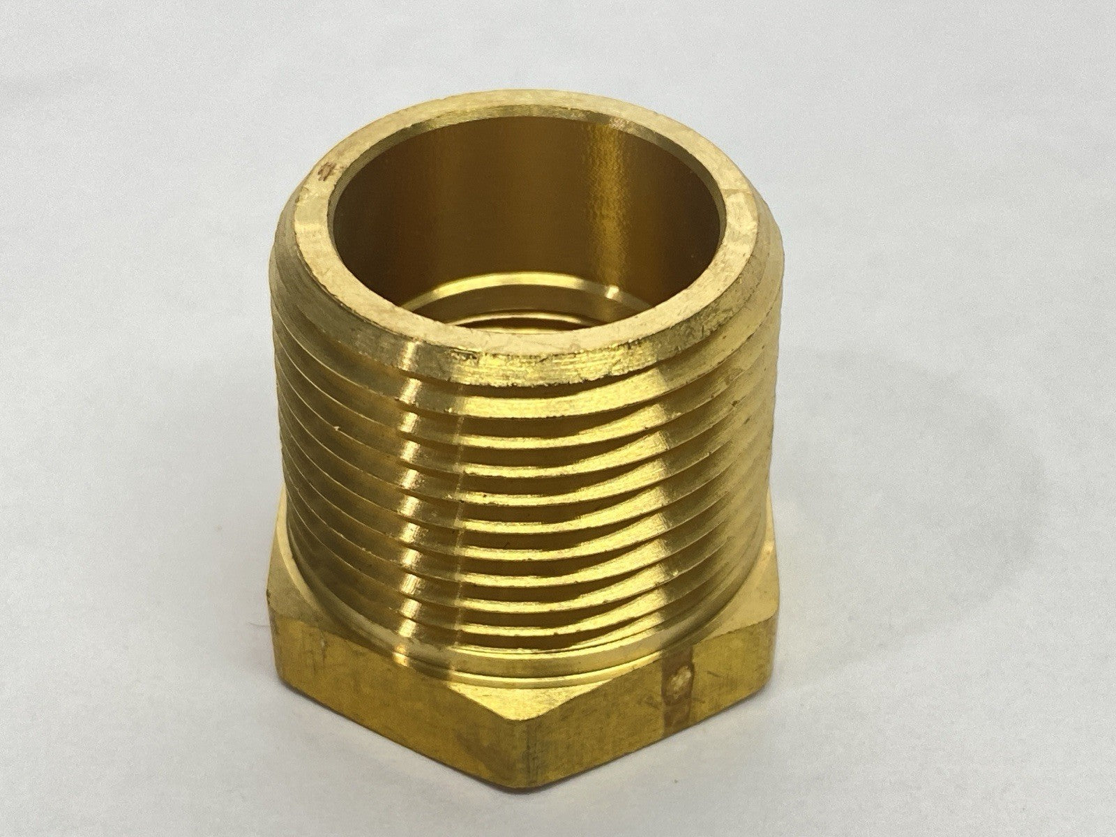 28115 | Midland Industries Hex Bushing 1" Male NPTF x 3/4" Female NPTF LOT OF 18 - New – Open box - Maverick Industrial Sales