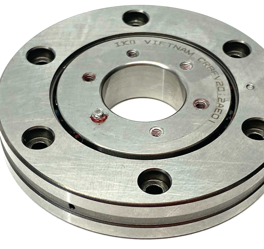 | IKO CRBFV2012AEOI Crossed Roller Bearing 70mm OD SCREW BROKEN IN MOUNT HOLE - Used - Maverick Industrial Sales