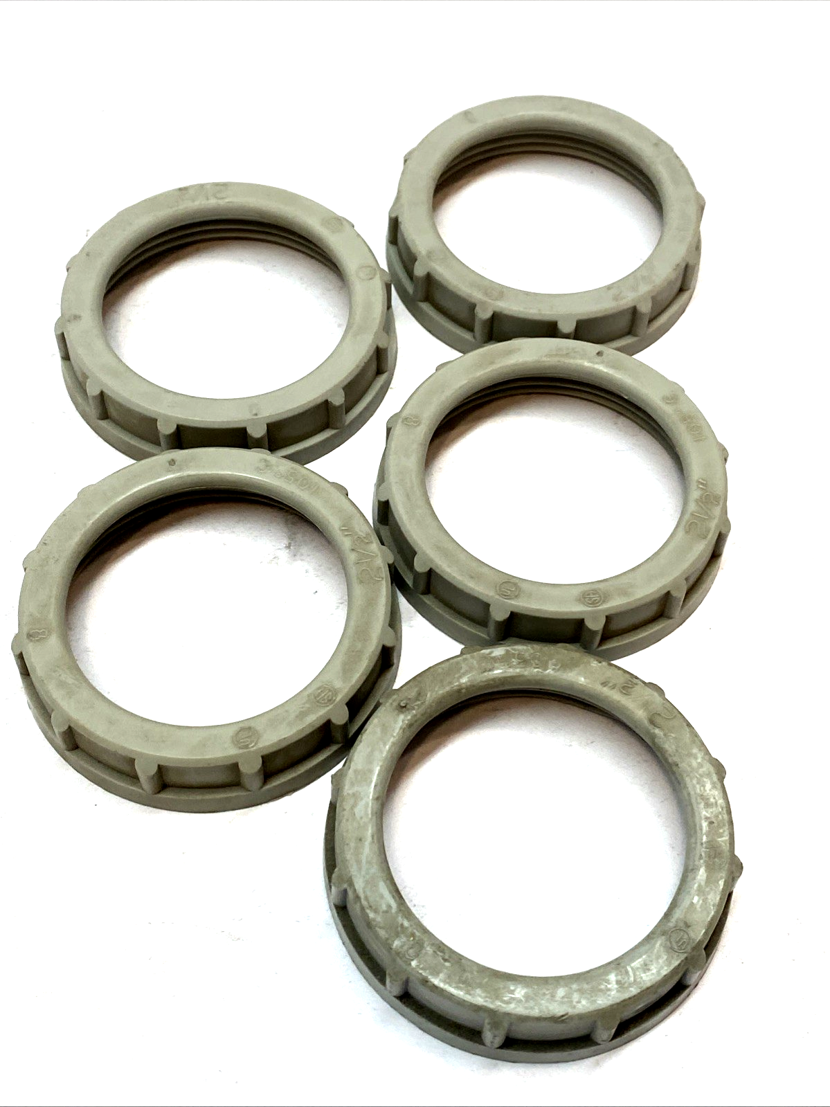 Thomas & Betts 228-TB Insulated Conduit Bushing 2-1/2" - Plastic NPT LOT OF 5 - Maverick Industrial Sales