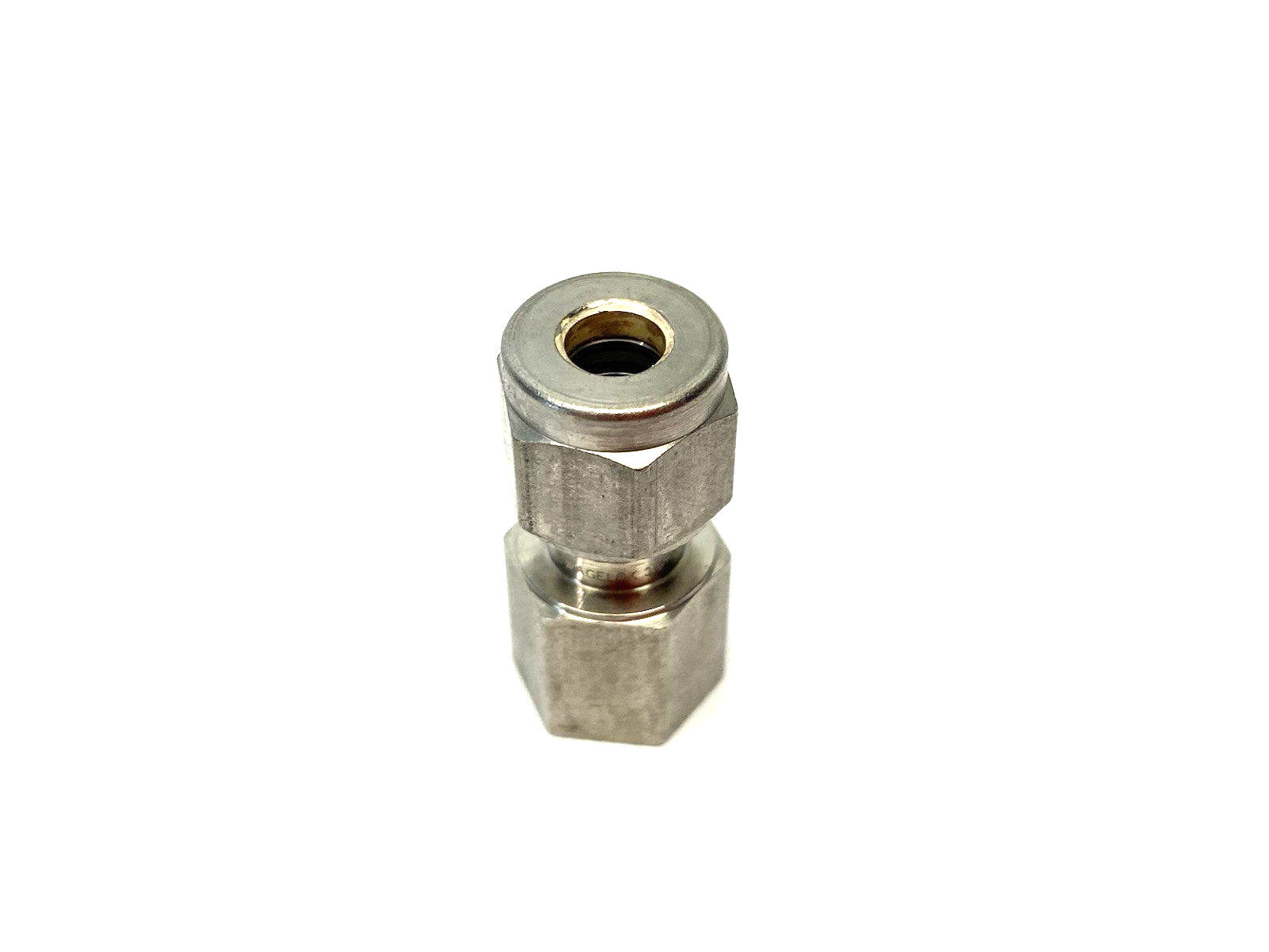 SS-6M0-7-2 | Swagelok Stainless Steel Tube Fitting 6 mm Tube OD x 1/8" Female NPT - New – Open box - Maverick Industrial Sales
