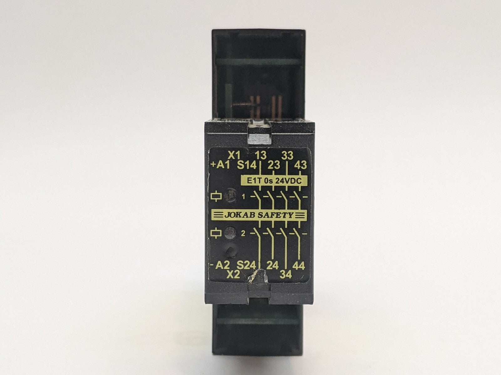 Jokab E1T-0s Safety Expansion Relay 24DC MISSING TERMINAL BLOCKS - Maverick Industrial Sales