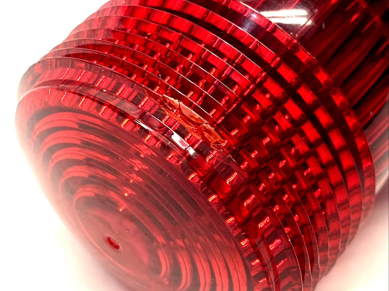 Federal Signal LP3ML-120R StreamLine Low Profile LED Light, Red BROKEN BOTTOM - For parts or not working - Maverick Industrial Sales