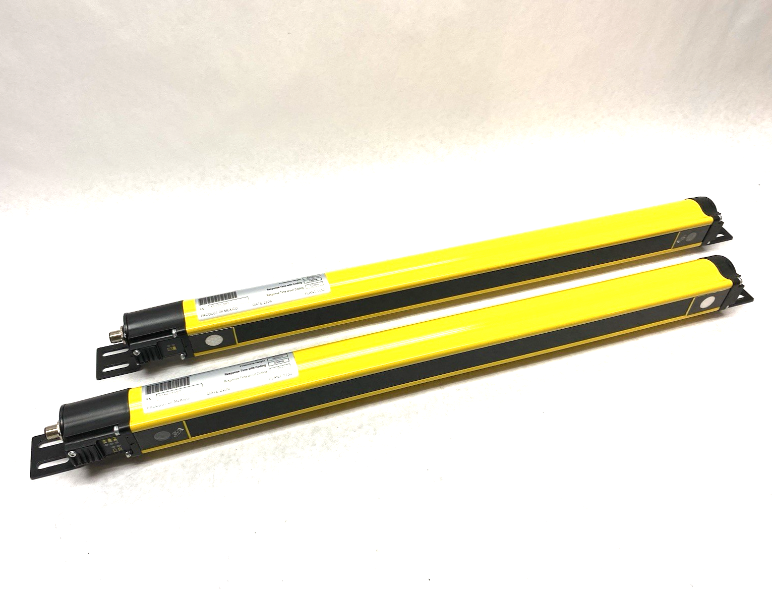 Allen Bradley 440L-P4JL0480YA GuardShield Safety Light Curtain Set, 48-Beams - Maverick Industrial Sales