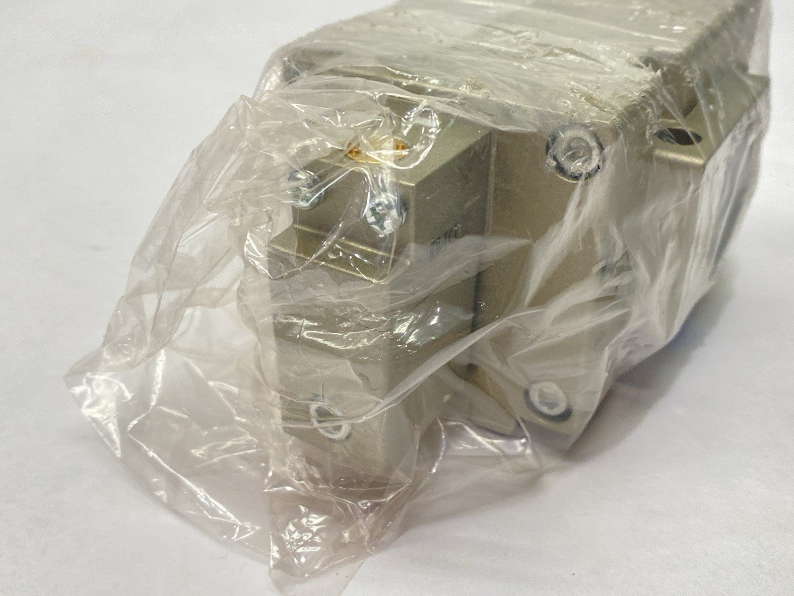 VGA342R-10 | SMC 3-Port Air Operated External Pilot Valve 1" NPT - New Other - Maverick Industrial Sales