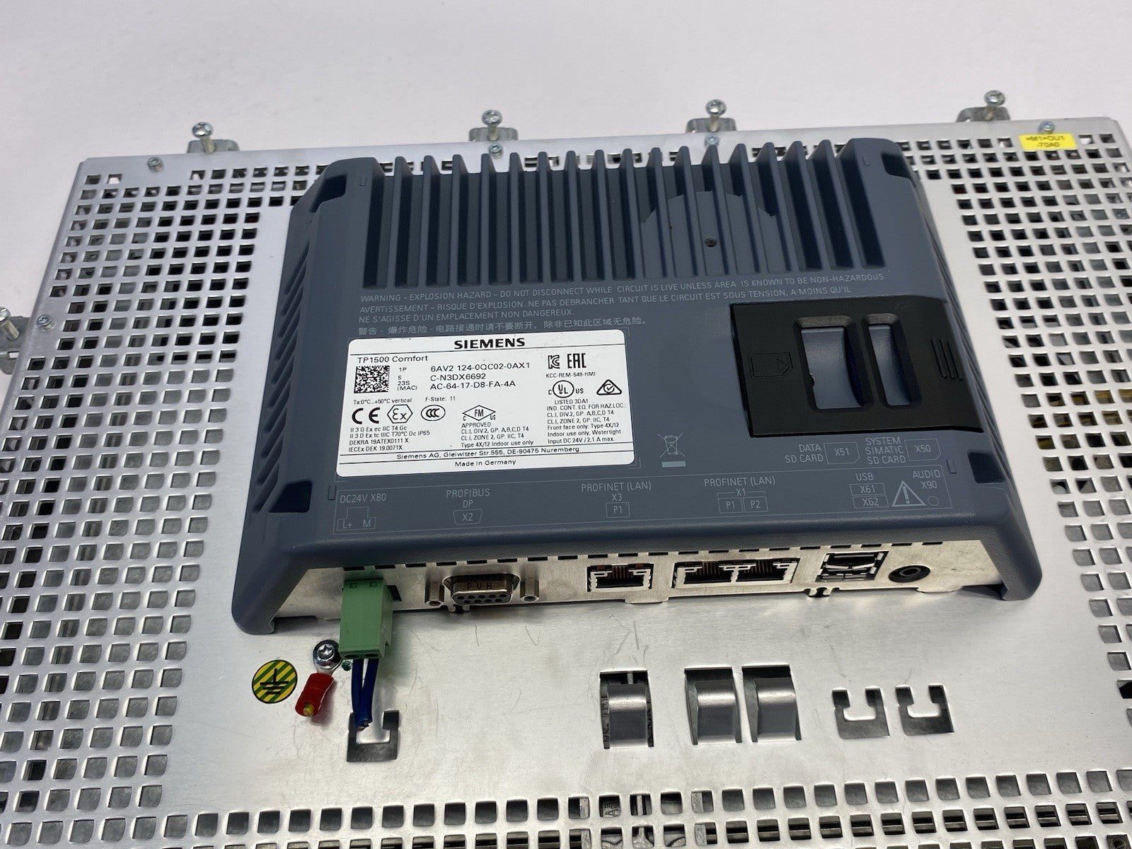 6AV2124-0QC02-0AX1 | Siemens SIMATIC HMI TP1500 Comfort Touch Panel SCREEN DAMAGE - Used - Maverick Industrial Sales