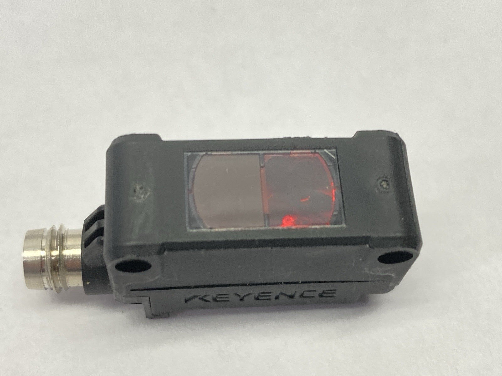 PZ-G51CPR | Keyence Photoelectric Sensor Square Transmissive Receiver M8 4-Pin - Used - Maverick Industrial Sales