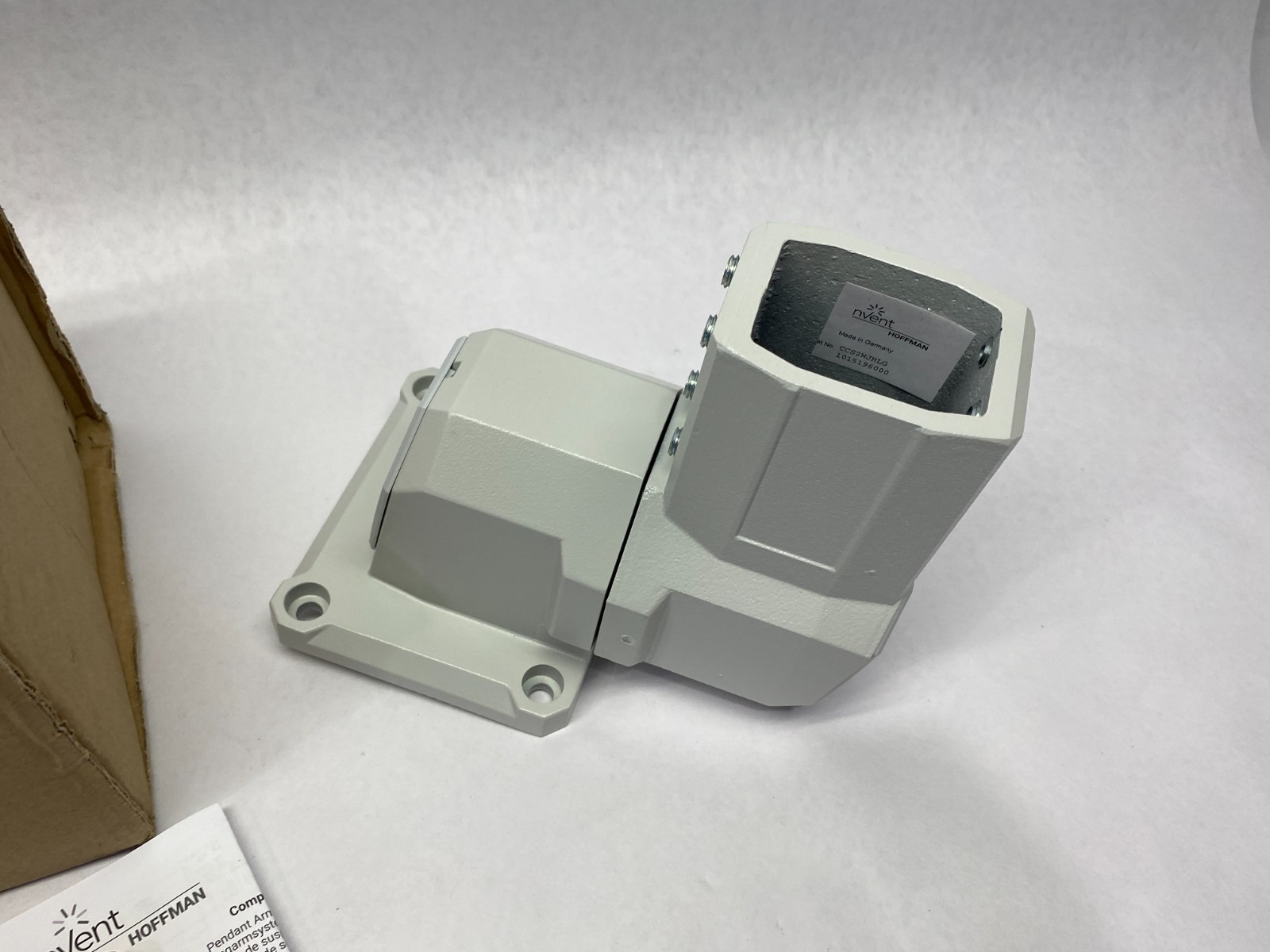 Hoffman CCS2WJHLG Compact Horizontal 2-Wall Joint Rotational White Aluminum - Maverick Industrial Sales