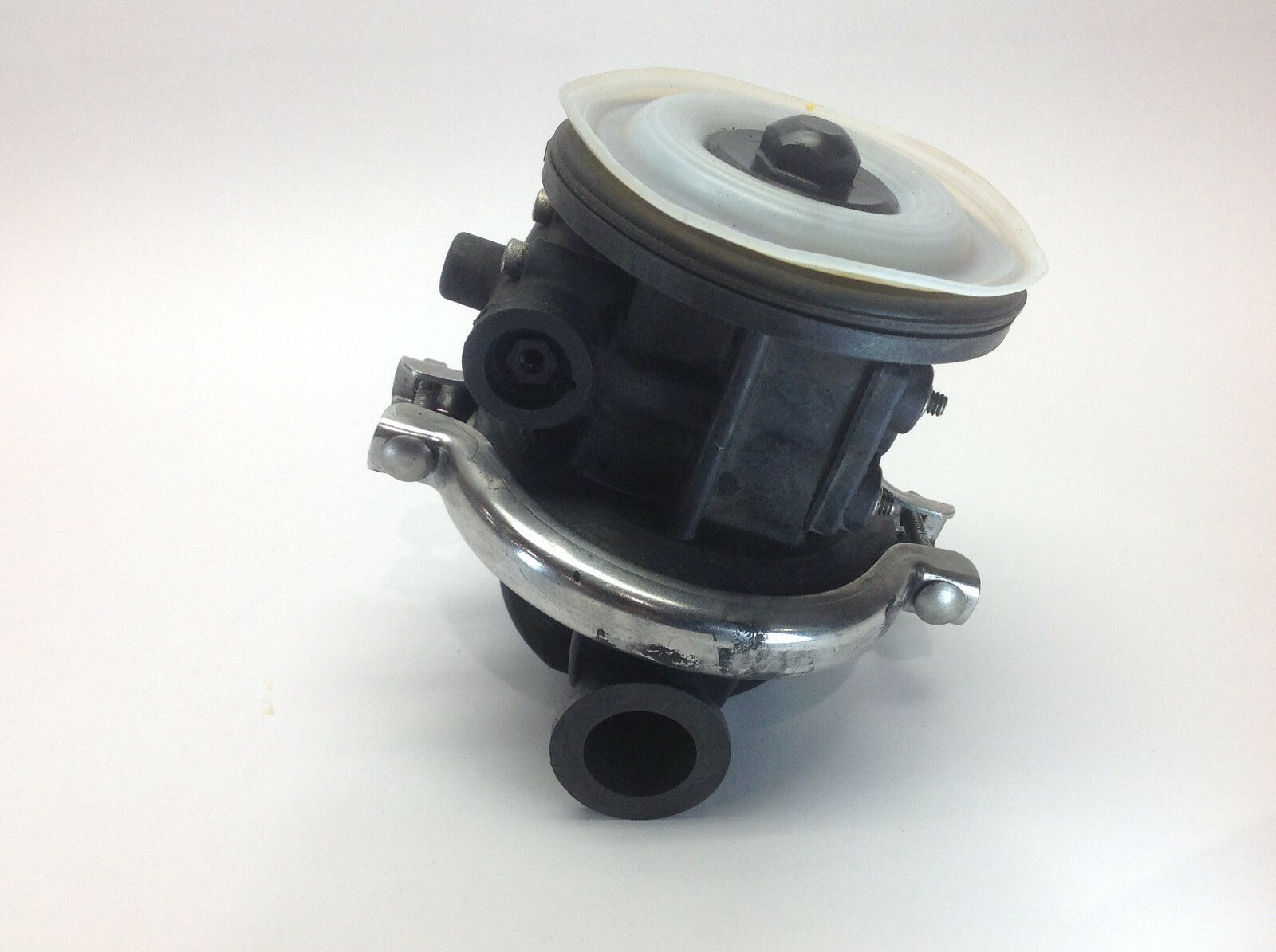 Wilden Pumps 01-3152-16-200 Center Pump Section - Maverick Industrial Sales