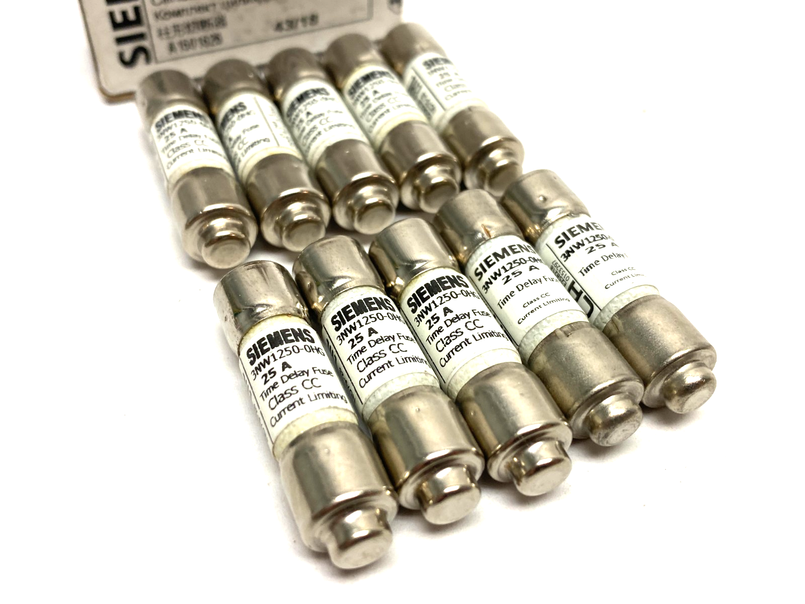 3NW1250-0HG | Siemens SENTRON Cylindrical Fuse, Slow-Blow, 25A, BOX OF 10- New – Open box - Maverick Industrial Sales