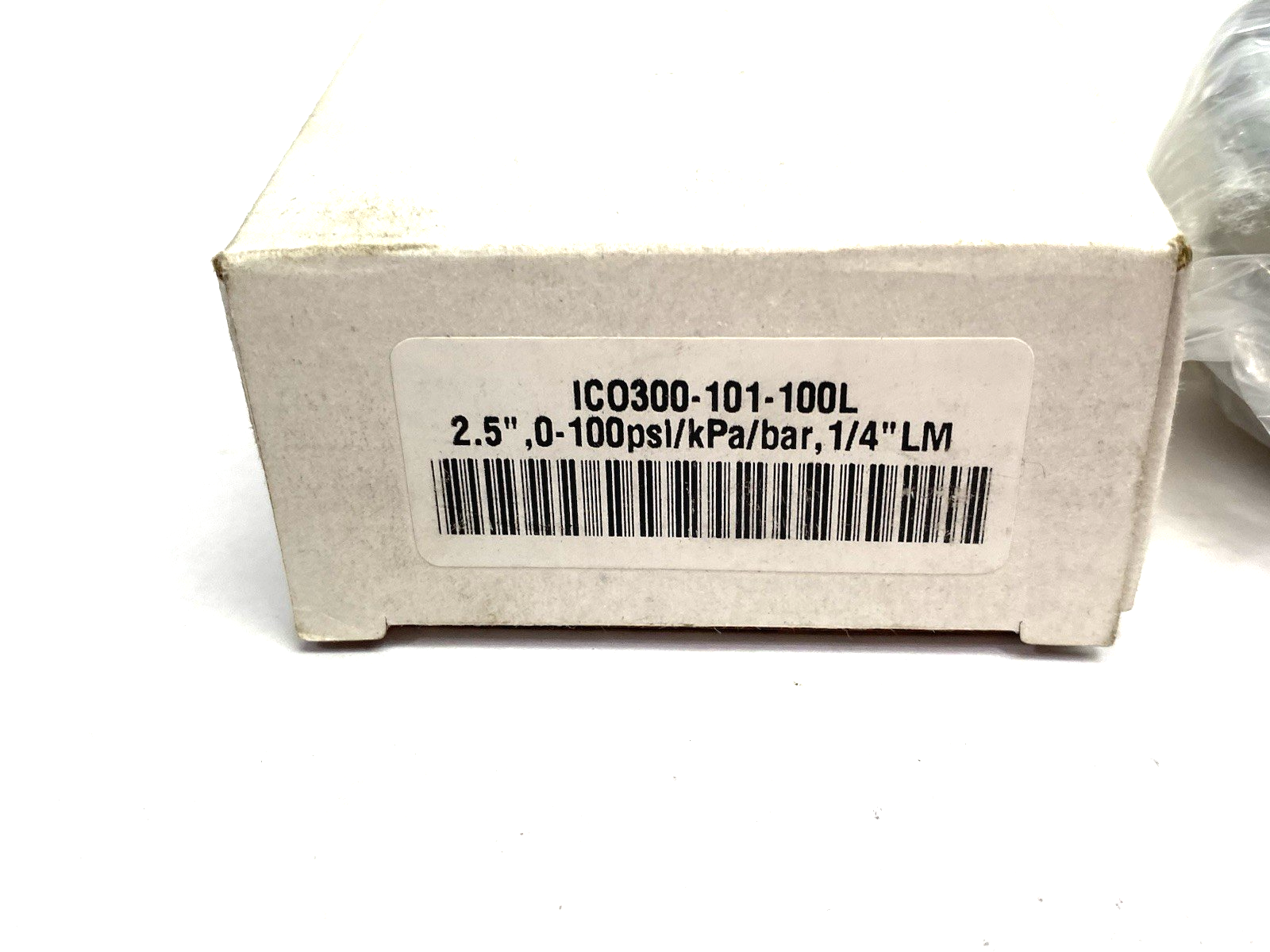 ICO300-101-100L | Spray Systems Pressure Gauge 2.5" Face 0-100psi, 1/4" LM - New – Open box - Maverick Industrial Sales