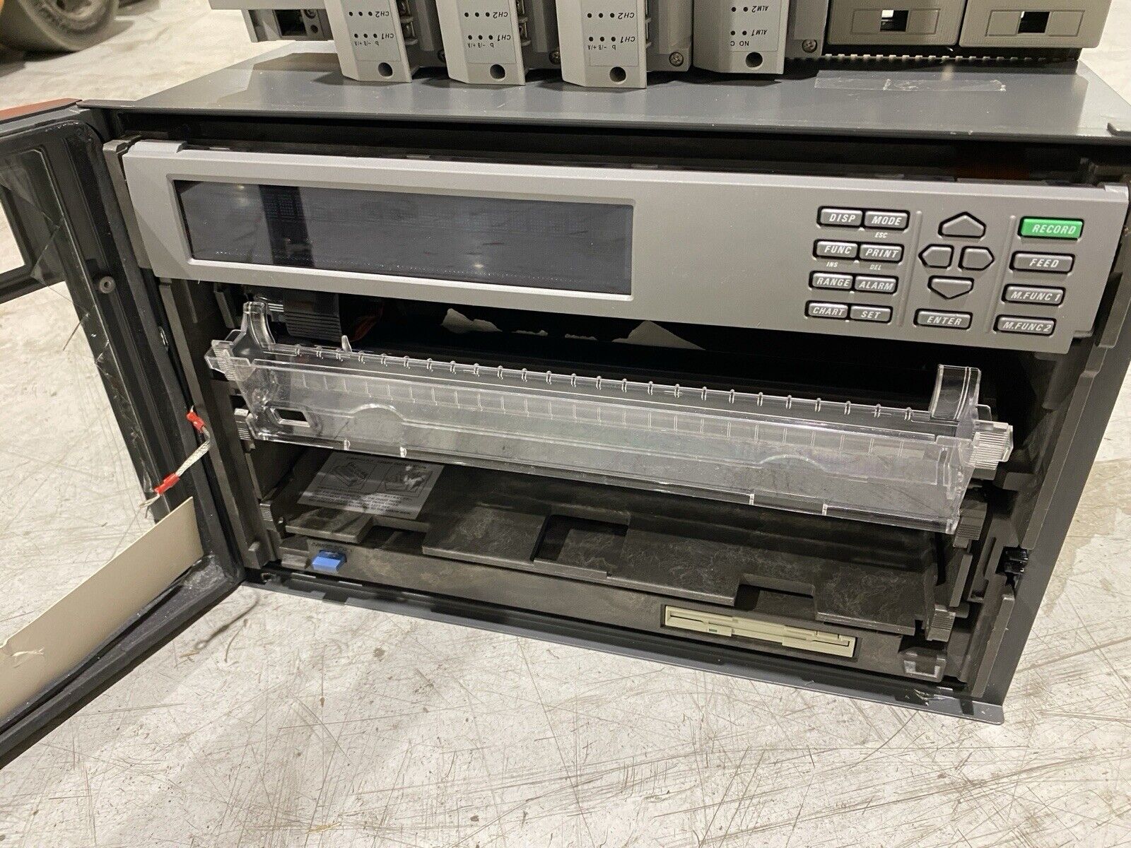 Yokogawa DR240 Hybrid Recorder DR241-12-31-1W/A4/L1/M1/H1/D2/S905/NS-S - Maverick Industrial Sales